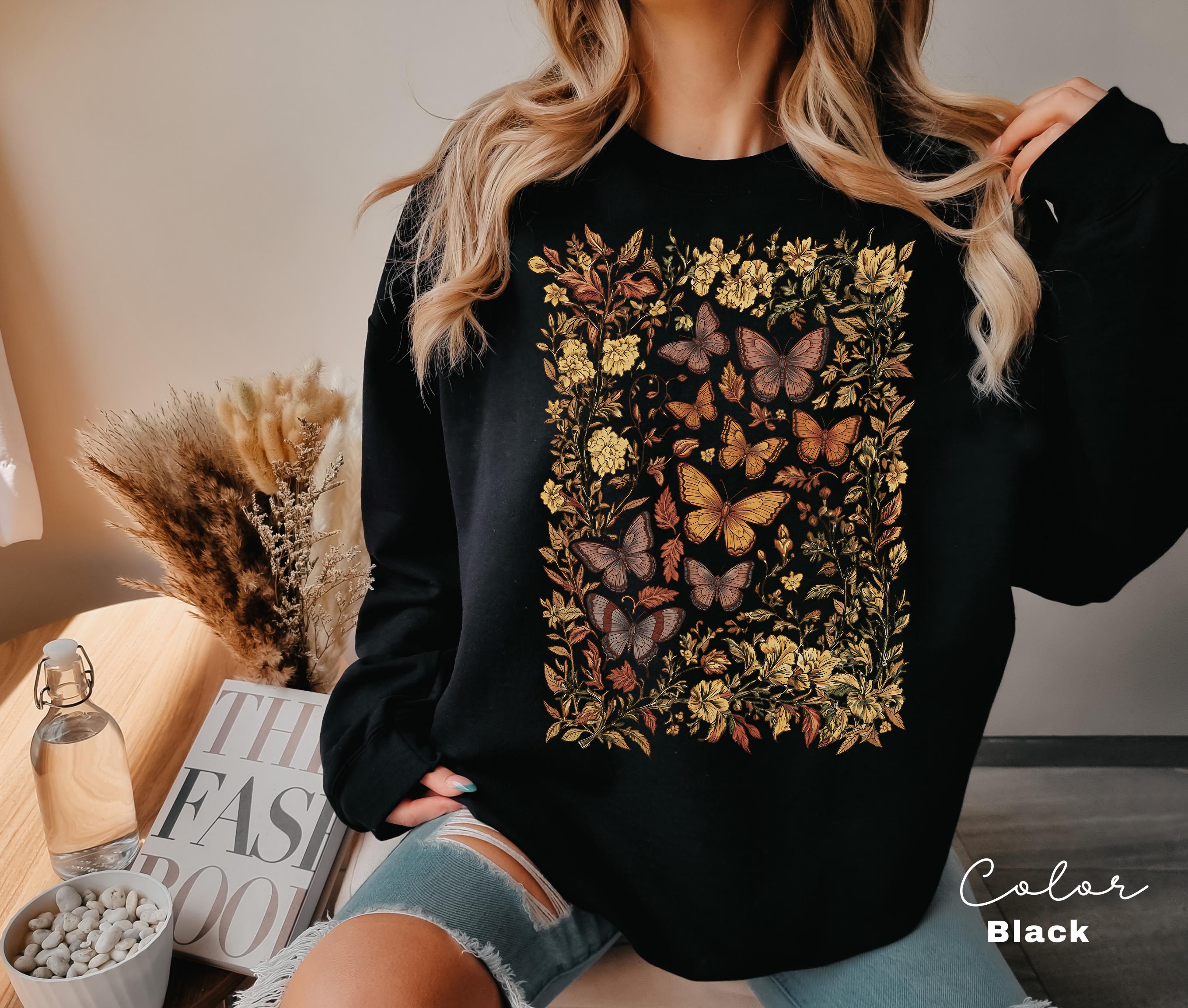 Vintage Pressed Flowers and Butterfly Sweatshirt, Boho Cottagecore Crewneck, Botanical Floral Tee Wildflowers Shirt Gift for Gardener Floral