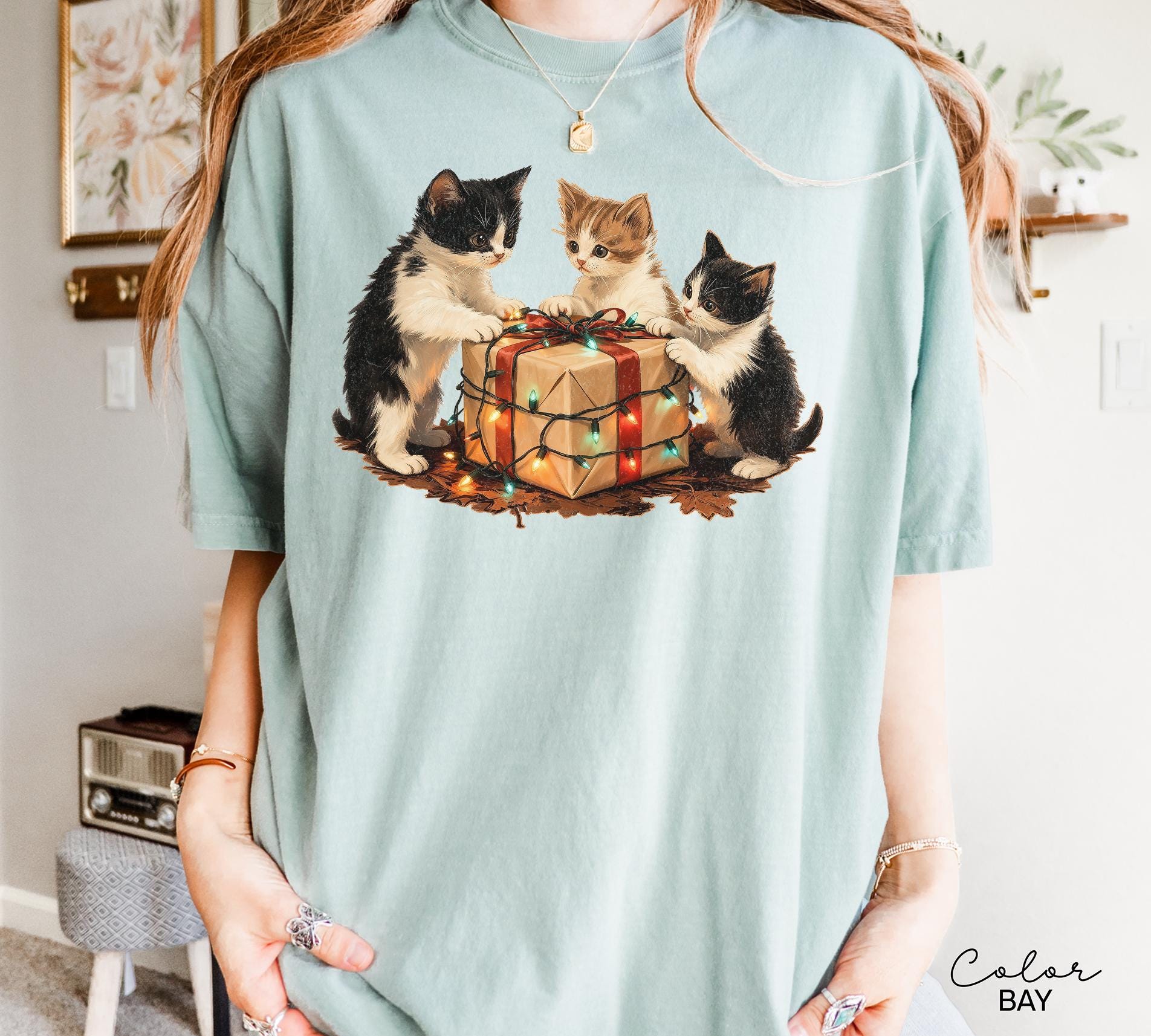 90s Christmas Cat Shirt, Retro Cat T-Shirt, Comfort Colors, Cute Cat Shirt, Cat Lover Gift, Retro Christmas T-Shirt, Retro Xmas