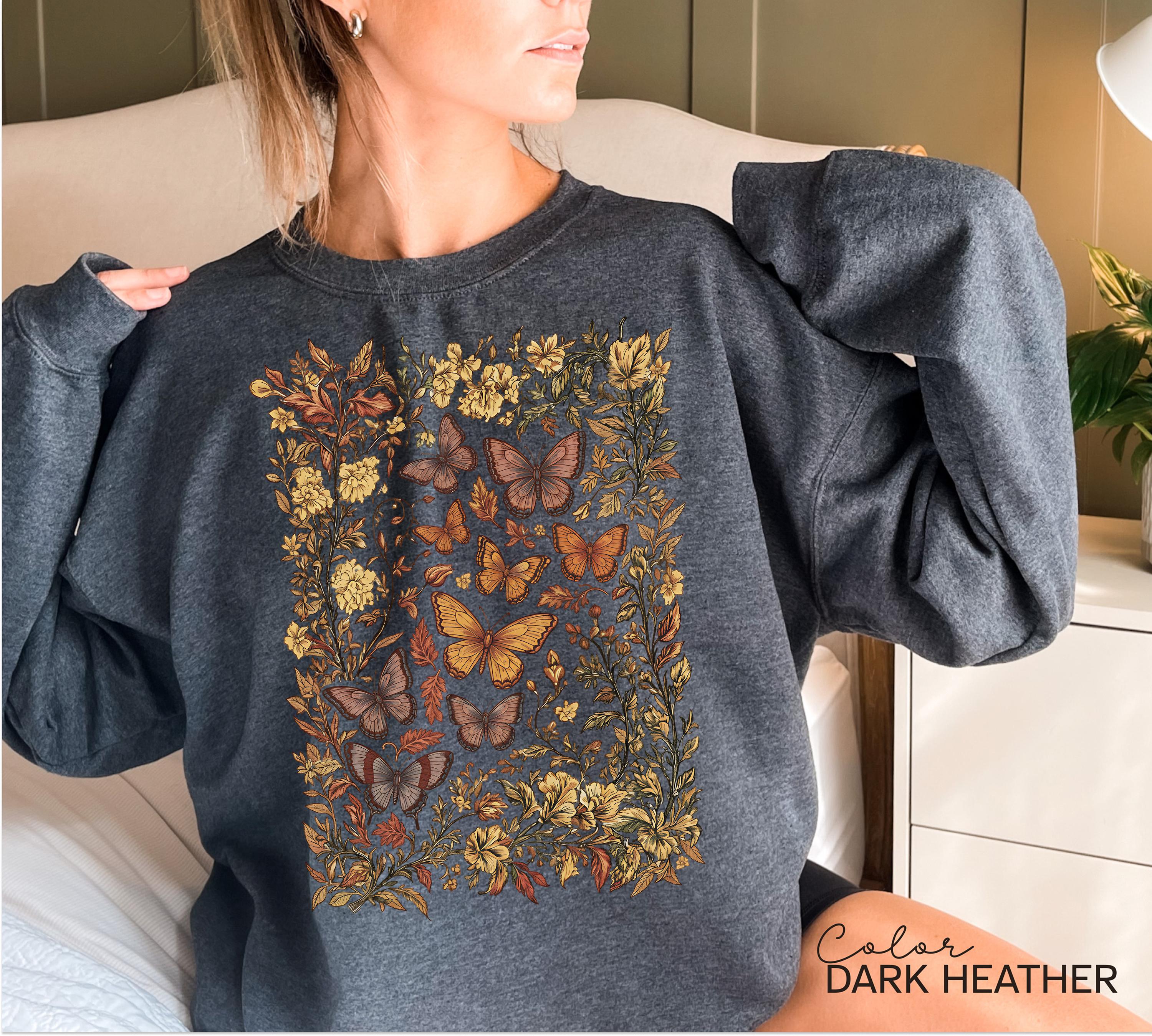 Vintage Pressed Flowers and Butterfly Sweatshirt, Boho Cottagecore Crewneck, Botanical Floral Tee Wildflowers Shirt Gift for Gardener Floral