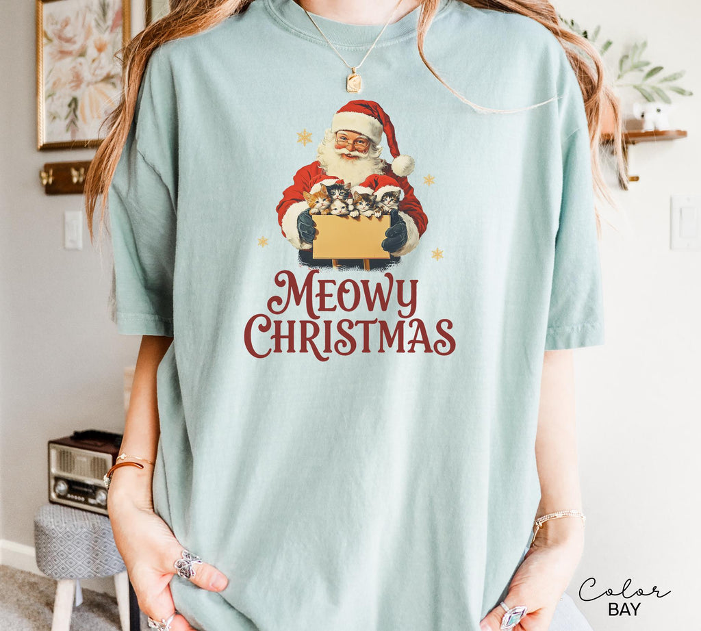 Retro Christmas Cat Santa Shirt, Meowy Christmas Gift, Merry Christmas Shirt, Womens Holiday t-shirt, Cat Lover Gift, Comfort Colors