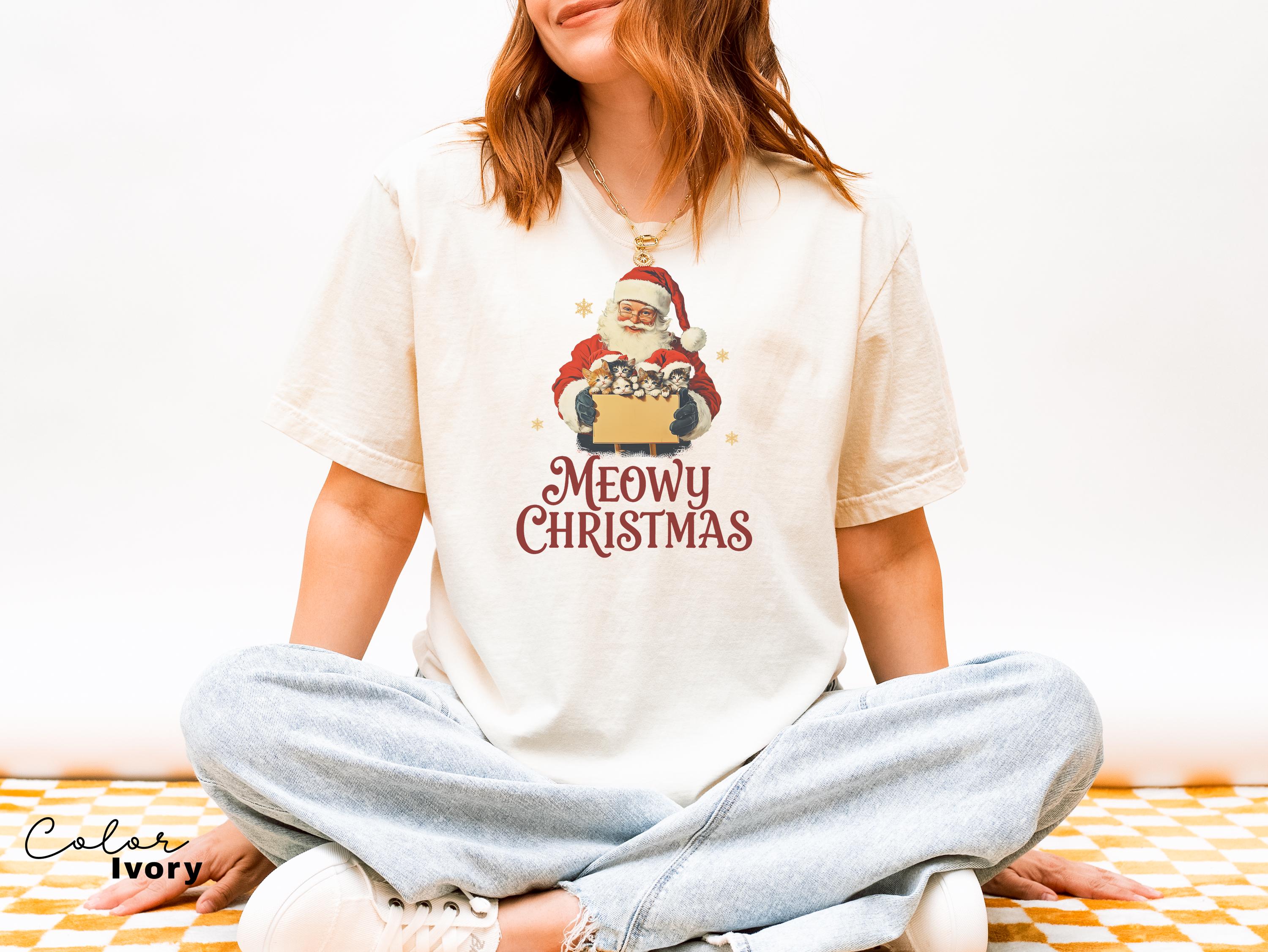 Retro Christmas Cat Santa Shirt, Meowy Christmas Gift, Merry Christmas Shirt, Womens Holiday t-shirt, Cat Lover Gift, Comfort Colors