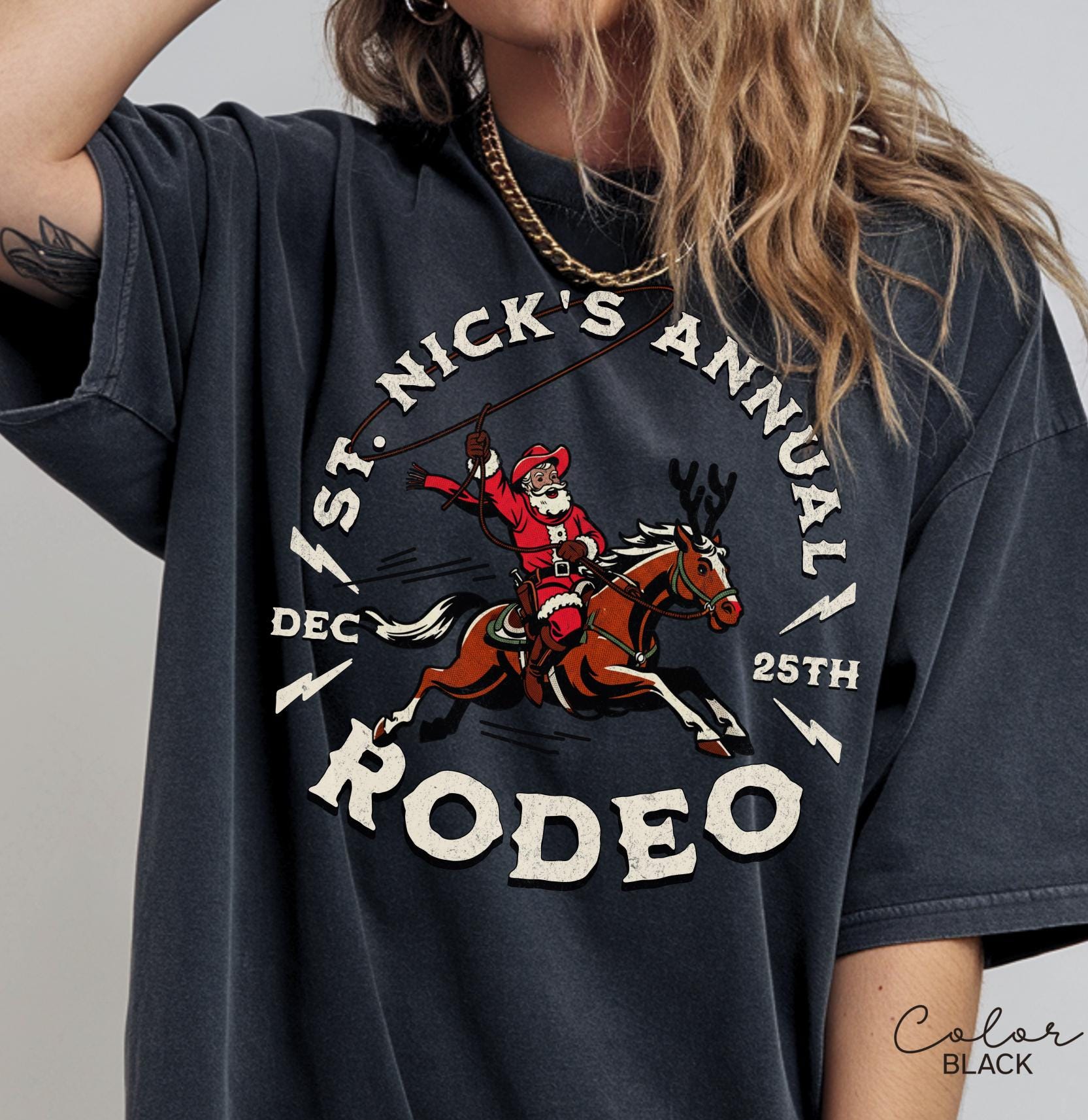 St. Nick's Rodeo Santa Western Roping Christmas Shirt, Vintage Country Christmas T-shirt, Retro Western
