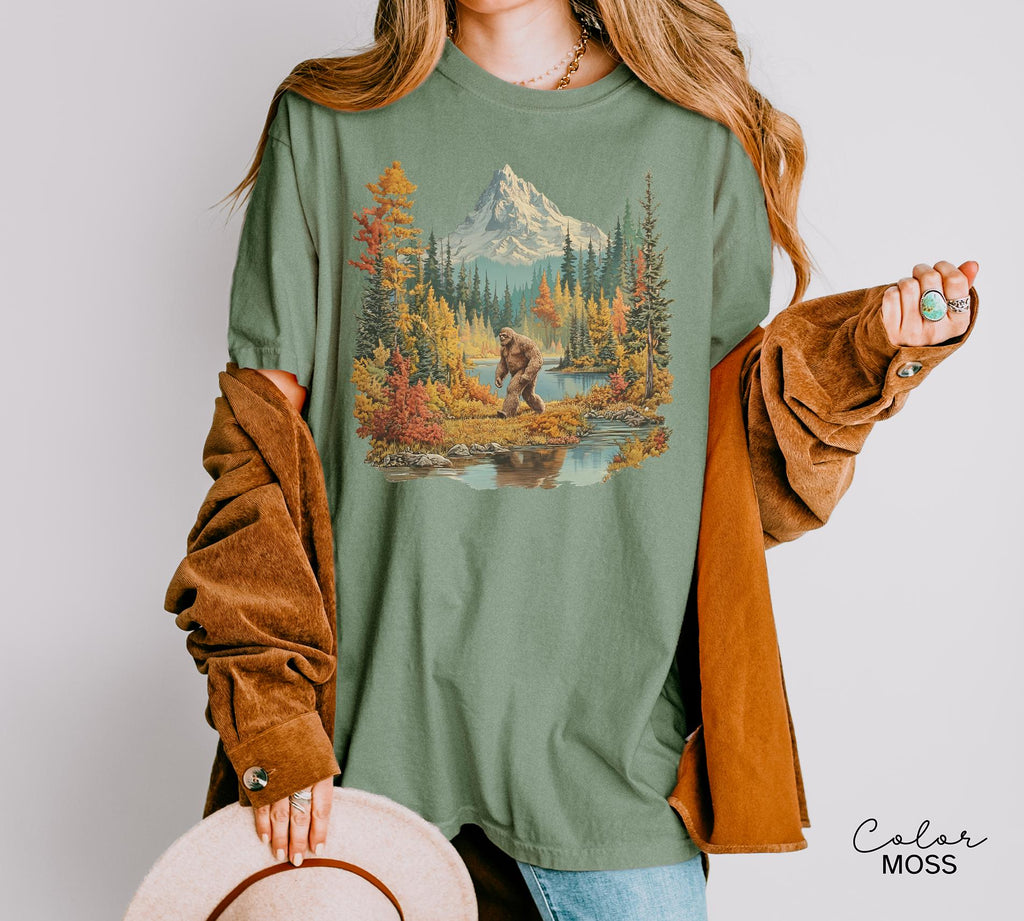 Big Foot Retro Nature Sweatshirt, 90s Nature Crewneck
