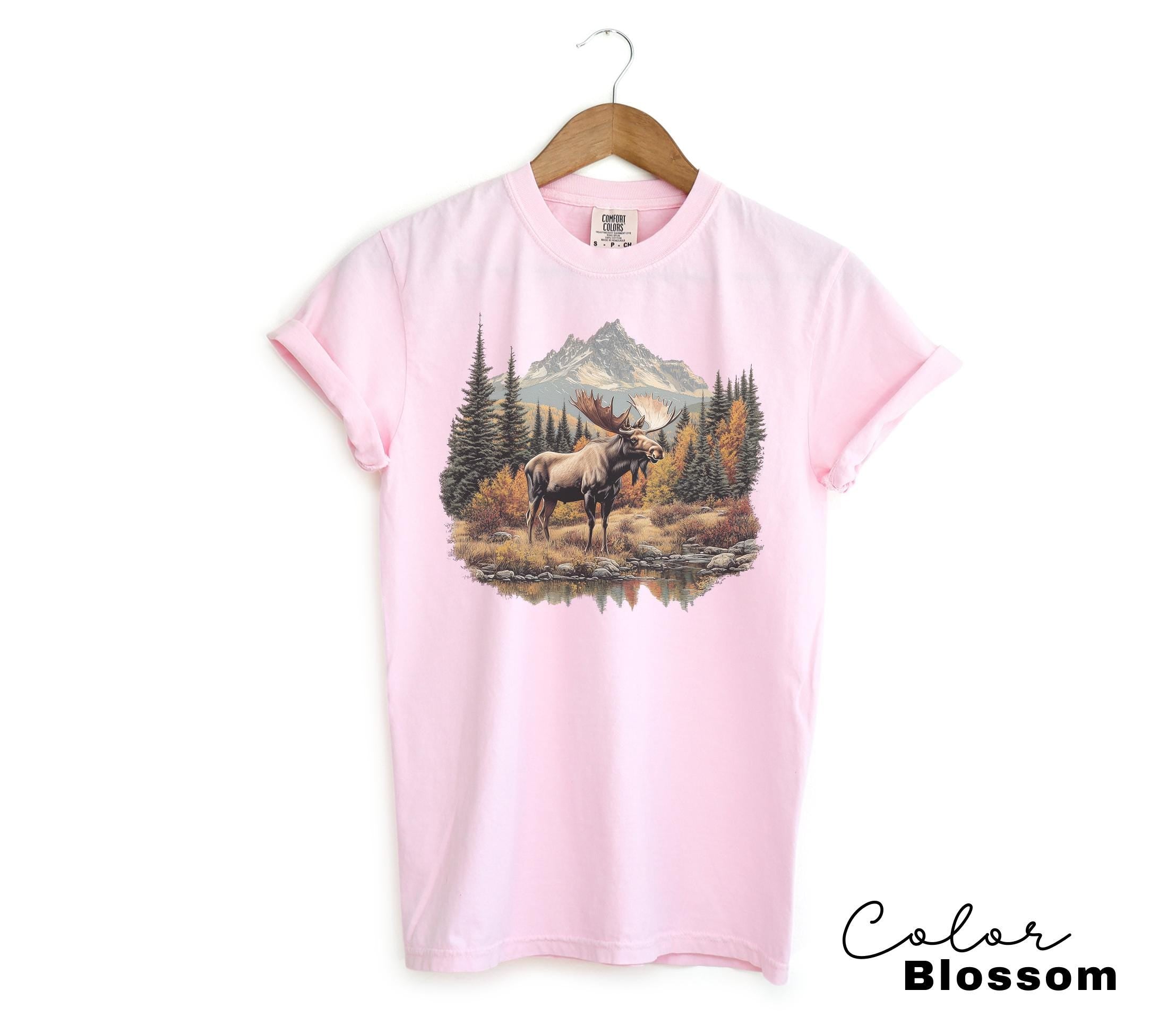 Moose Sweatshirt, Retro Nature Crewneck, 90s Forest Camping Shirt