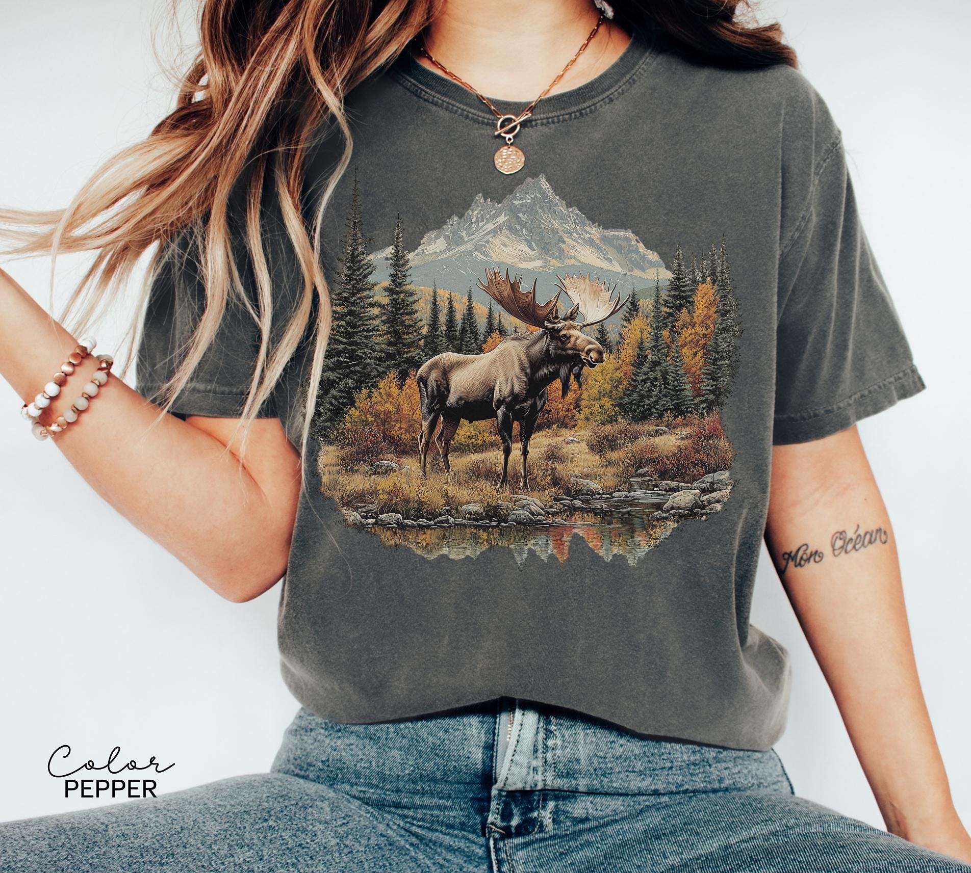 Moose Sweatshirt, Retro Nature Shirt, 90s Forest Nature, Americana Nostalgia Moose Crewneck, Nature Camping