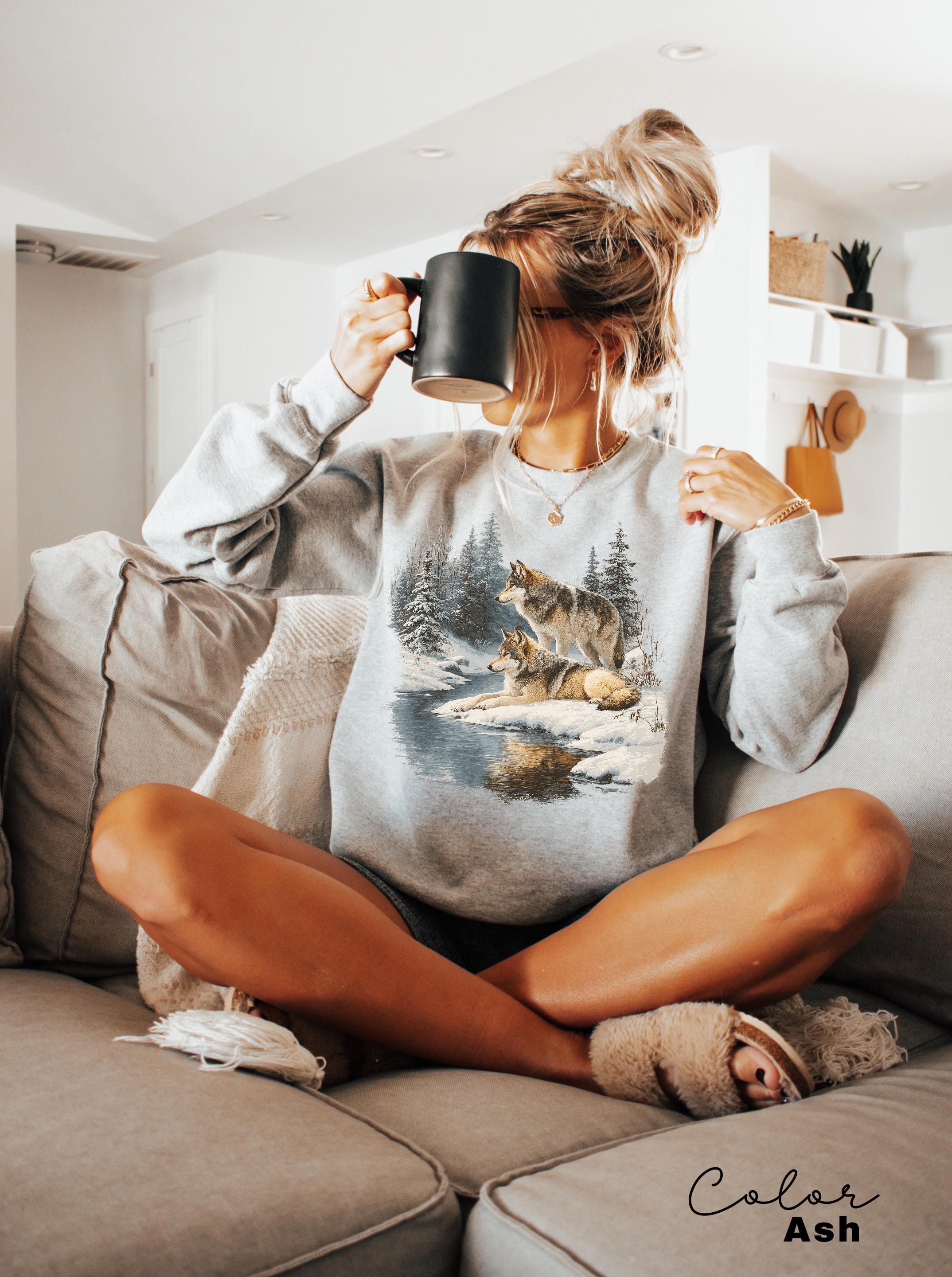 Retro Wolf 90s Sweatshirt , Nature Vintage Wildlife Forest Crewneck, Boho Unisex Cabincore Crewneck Cozy Season Rustic Wolves, Nostalgia