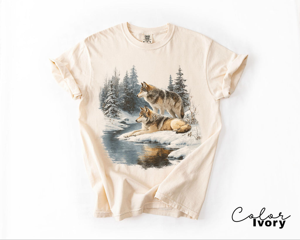 Retro Wolf 90s Sweatshirt , Nature Vintage Wildlife Forest Crewneck, Boho Unisex Cabincore Crewneck Cozy Season Rustic Wolves, Nostalgia