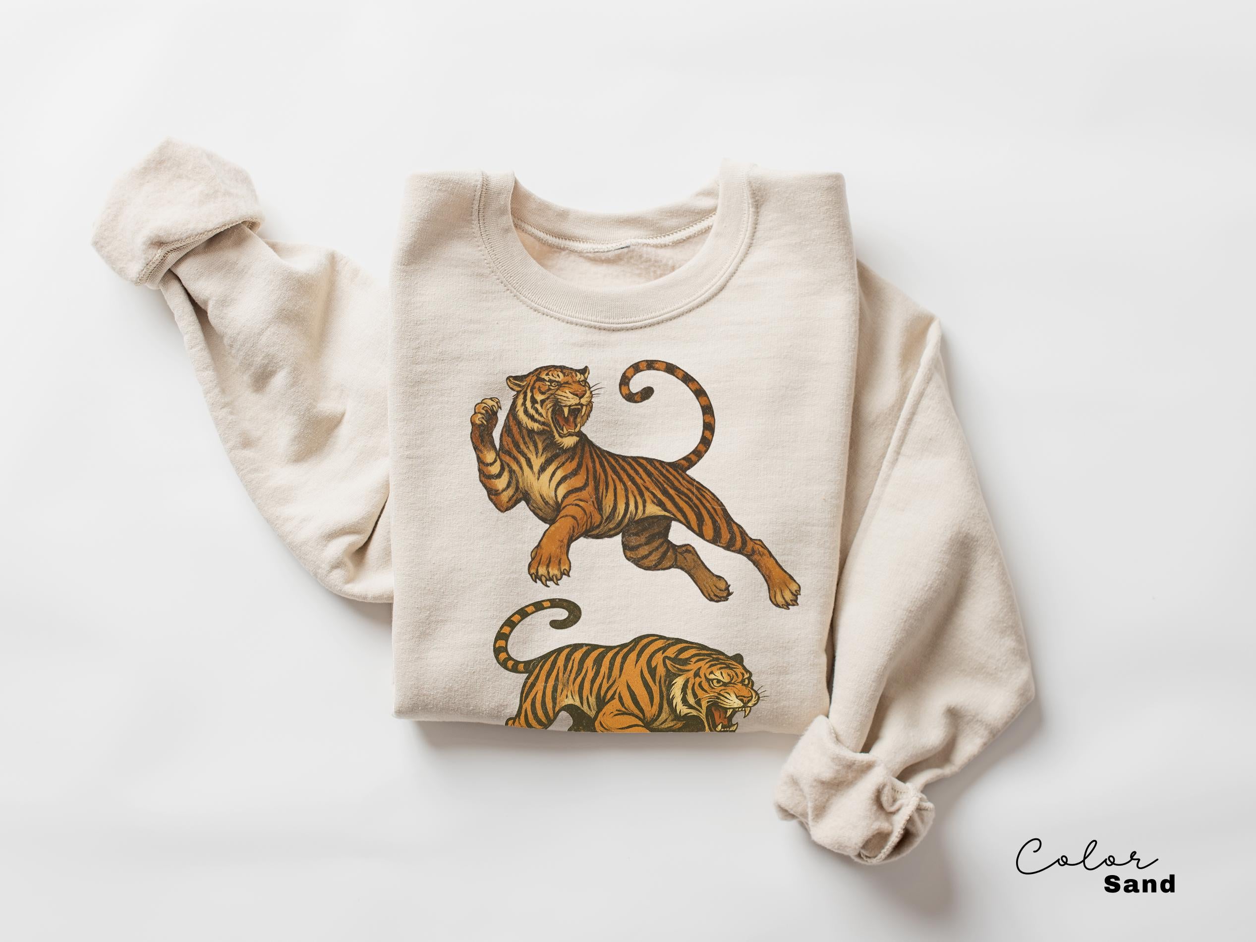 Retro Tiger T-Shirt Sweatshirt, 90s Animal Gift for Tiger Lover, Vintage style Tiger Wild Cat Shirt retro Jungle Safari Tiger Graphic Tee