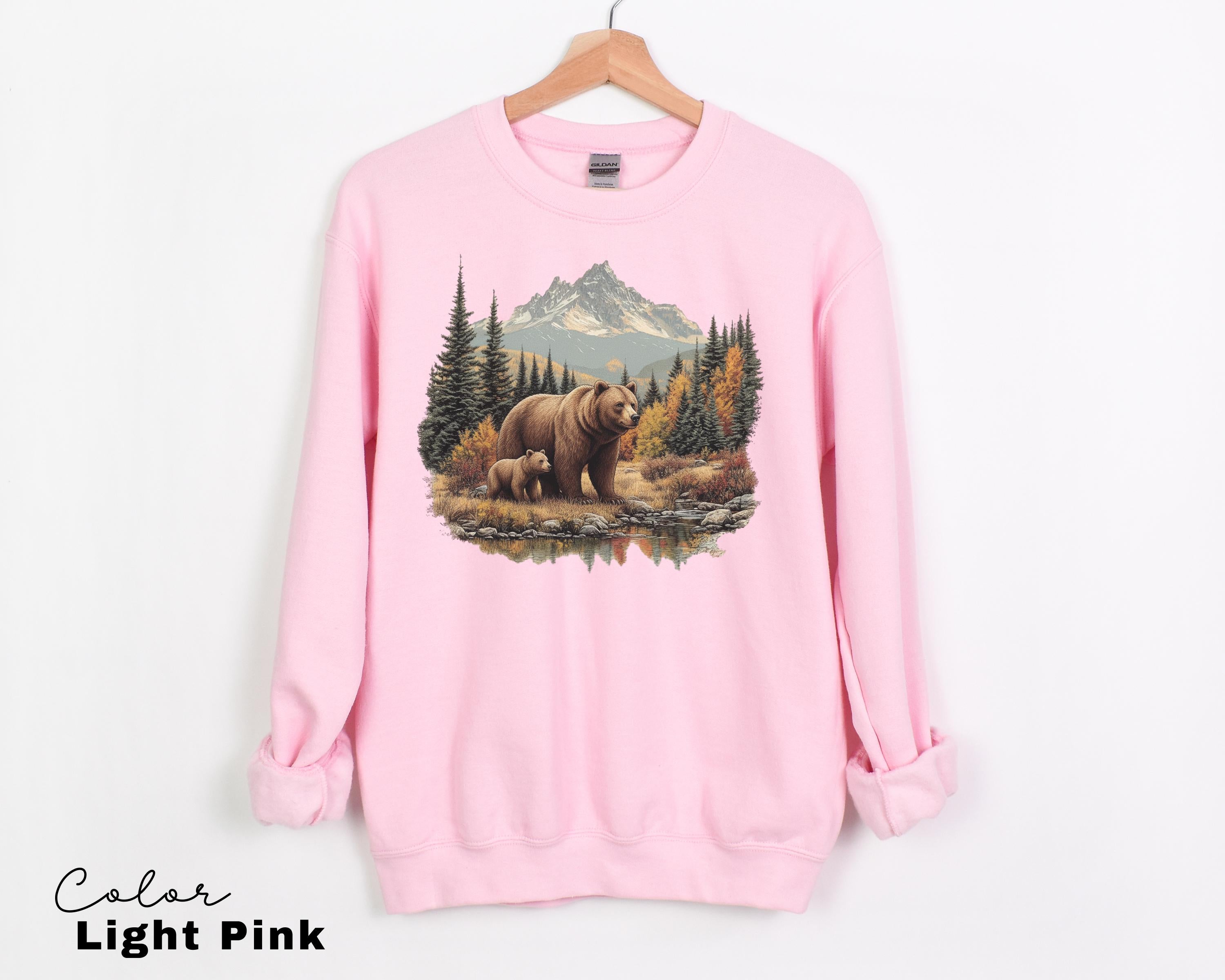Retro Bear Sweatshirt, Vintage Fall Hunter Scene Shirt, 90s Forest Nature Outfit Crewneck, Americana Nostalgia Grizzly Bear, Nature Camping