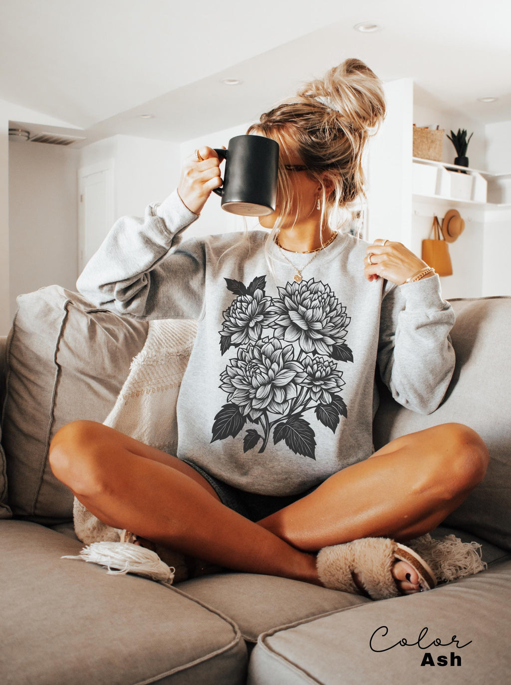 Vintage Linocut Flower Sweatshirt, Retro Floral T-shirt, Cottagecore Boho Botanical Shirt, Dark Academia Flower,