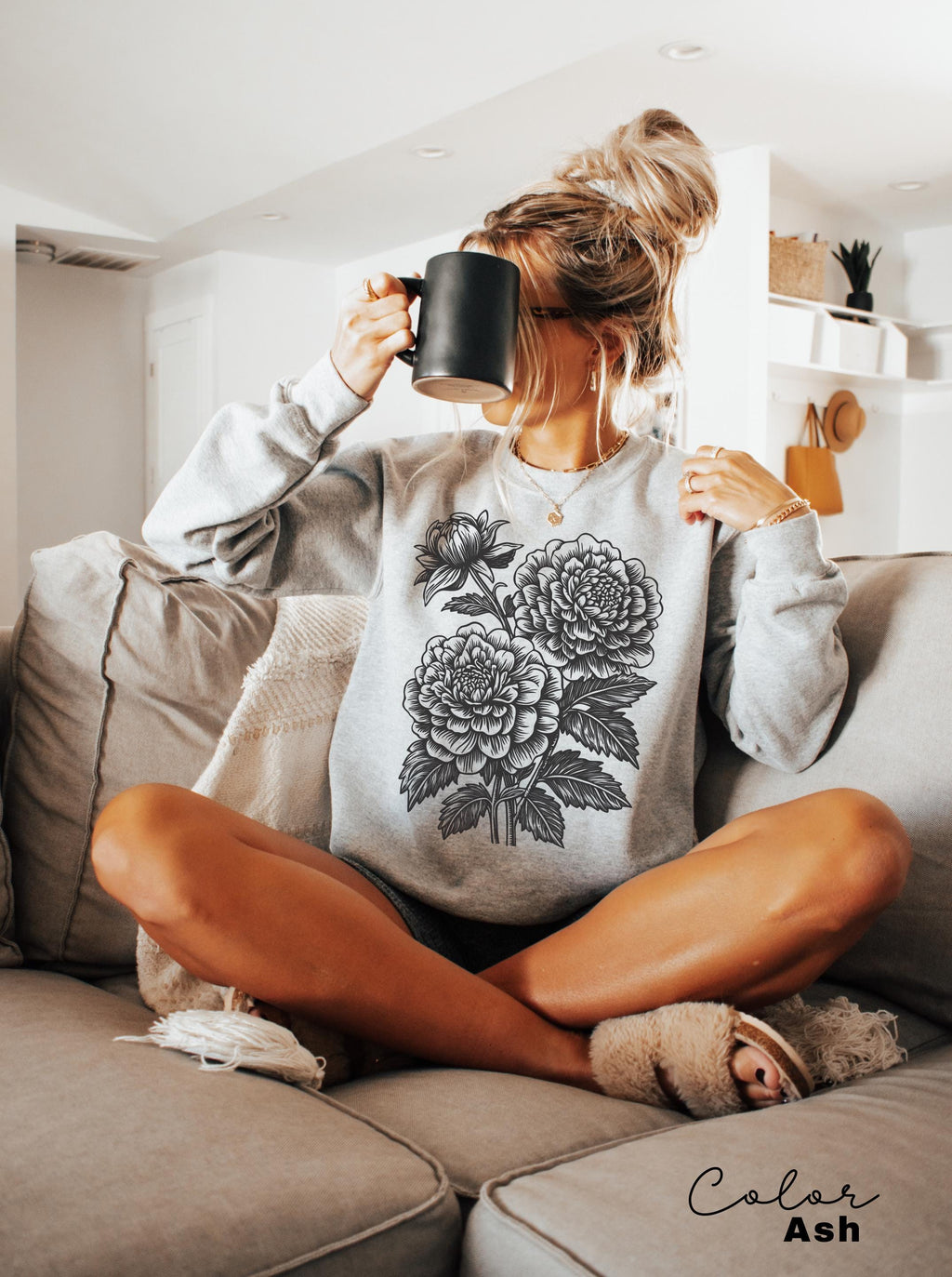 Vintage Linocut Flower Sweatshirt, Retro Floral T-shirt, Cottagecore Boho Botanical Shirt, Dark Academia Flower,