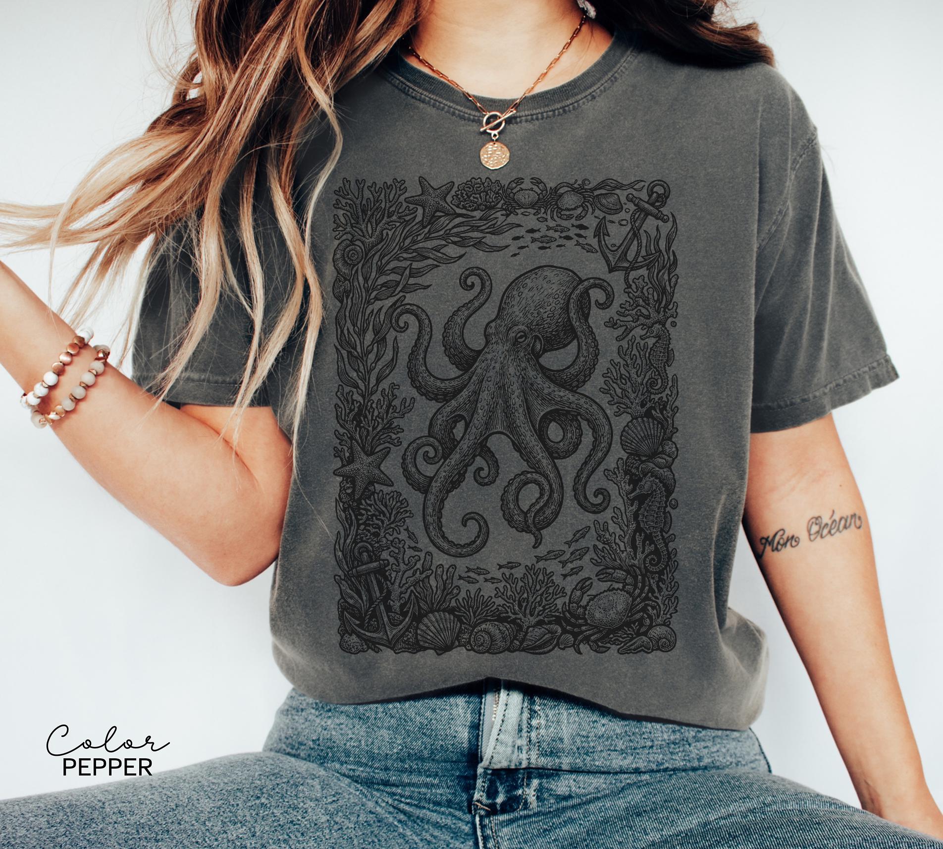 Octopus Nautical Vintage Retro Shirt, Cottagecore Sweatshirt, Ocean Animal TShirt, Beach Ocean Shirt, Comfort Colors Tee