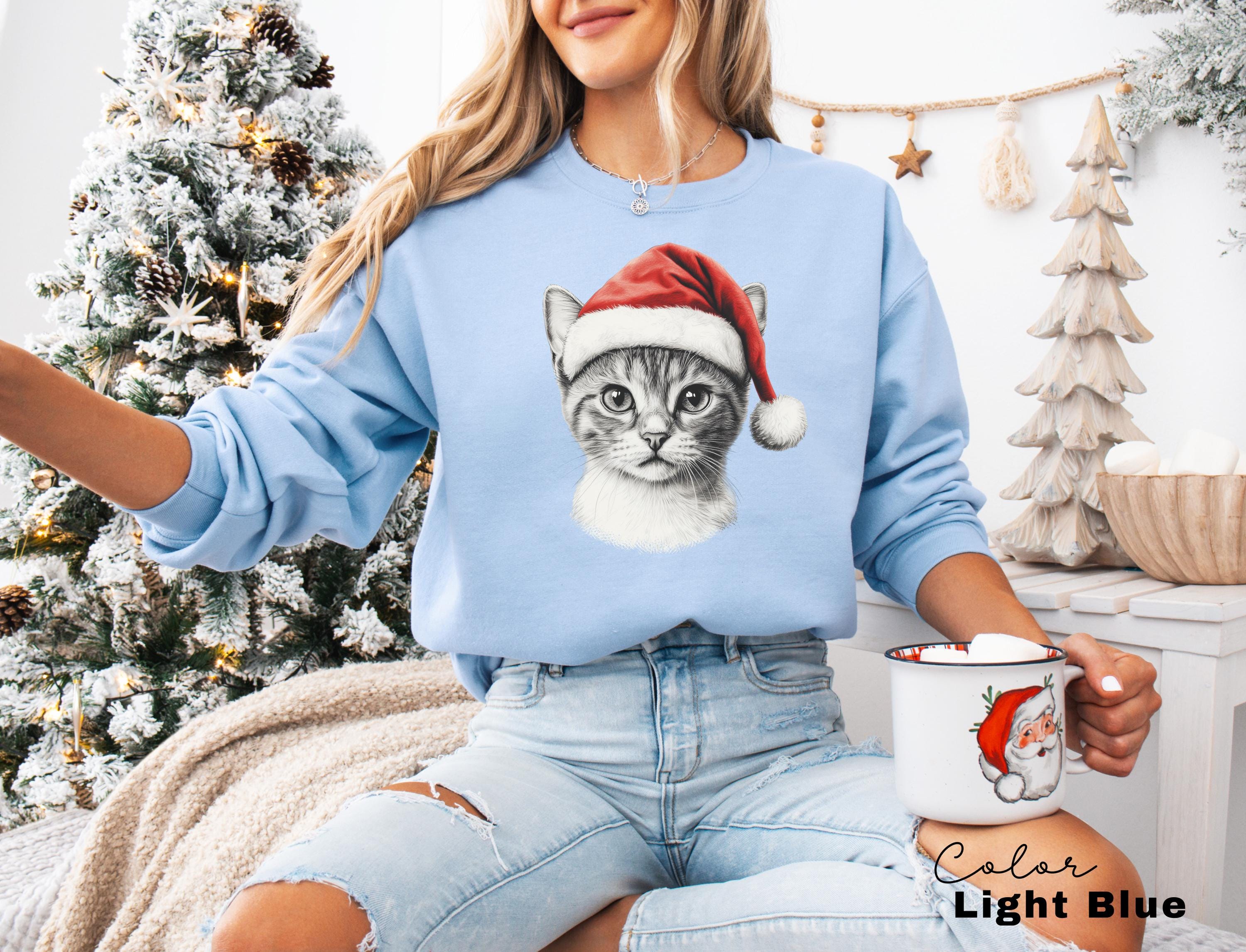 Retro 90's Cat Christmas Sweatshirt, Kitten Christmas Crewneck, Retro Nature, Winter Tee, Vintage Style, Cat Lover Gift