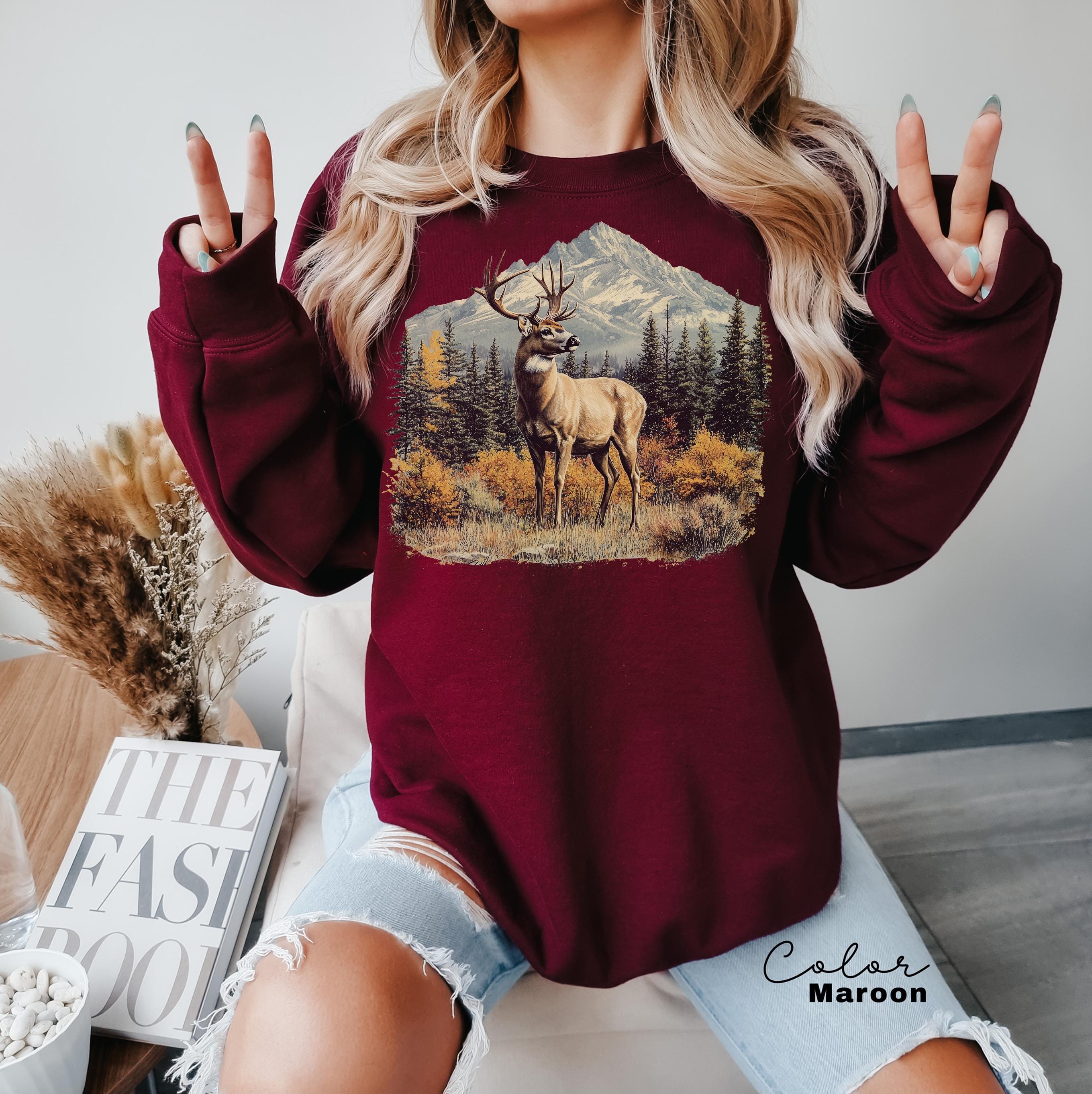 Retro Deer Sweatshirt, Vintage Fall Hunter Scene Crewneck