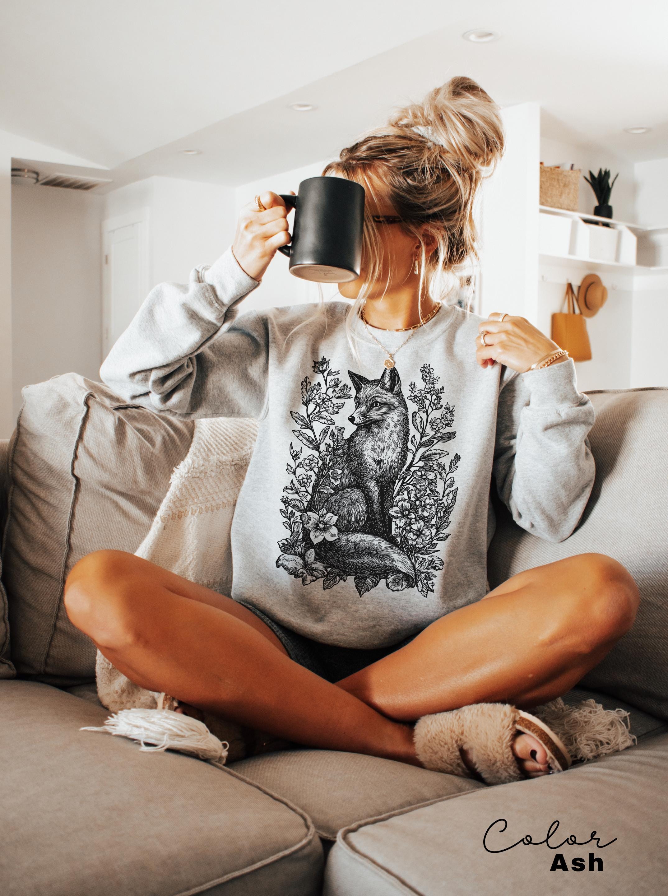 Cottagecore Fox Shirt, Retro Linocut Floral t-shirt, Folk Art Forest Animal Sweatshirt, Woodland Aesthetic Top, Comfort Colors Tee, Boho