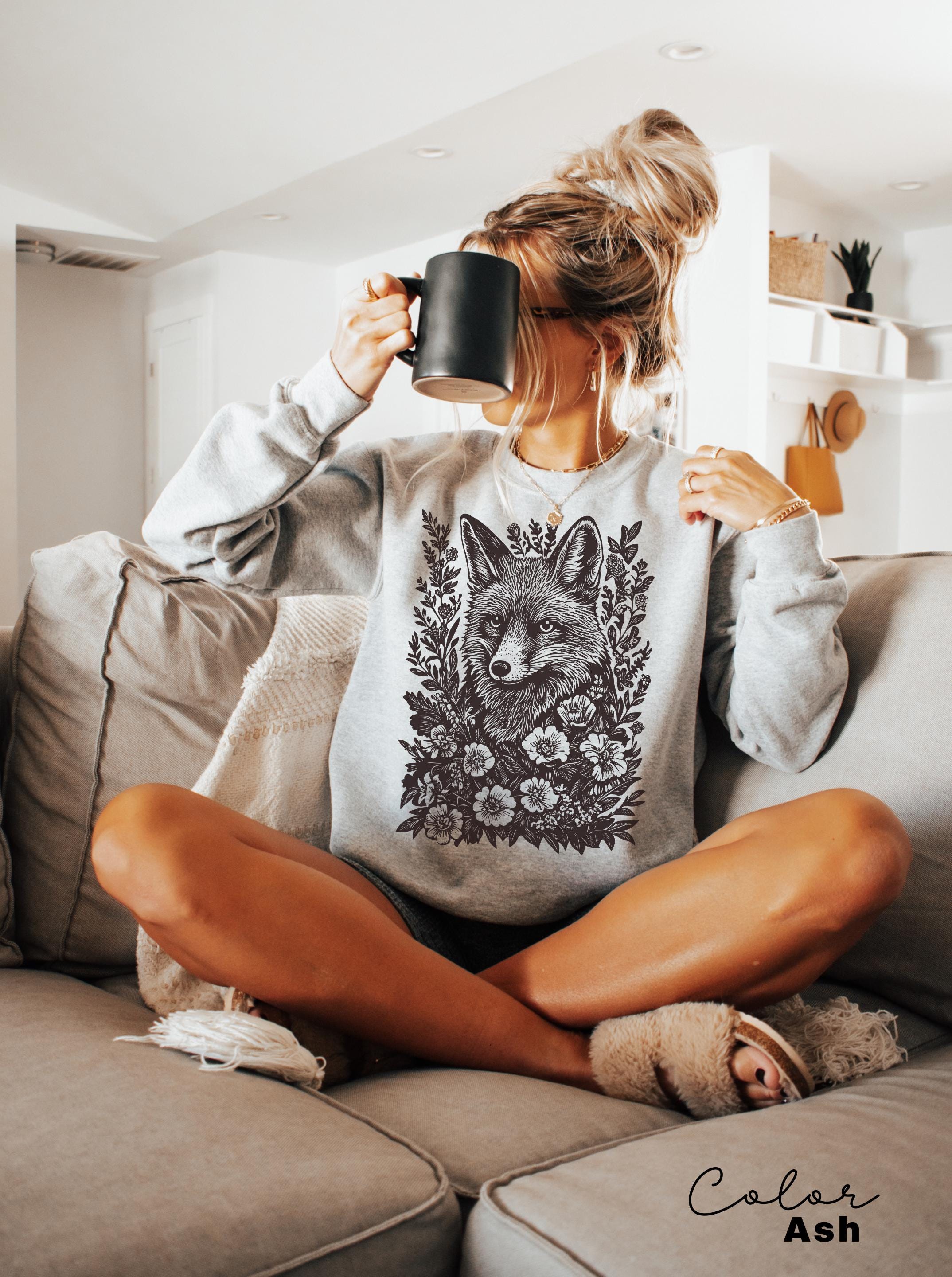 Cottagecore Fox Shirt, Retro Linocut Floral Sweatshirt, Folk Art Forest Animal Sweatshirt, Woodland Aesthetic Top, Comfort Colors Tee, Boho
