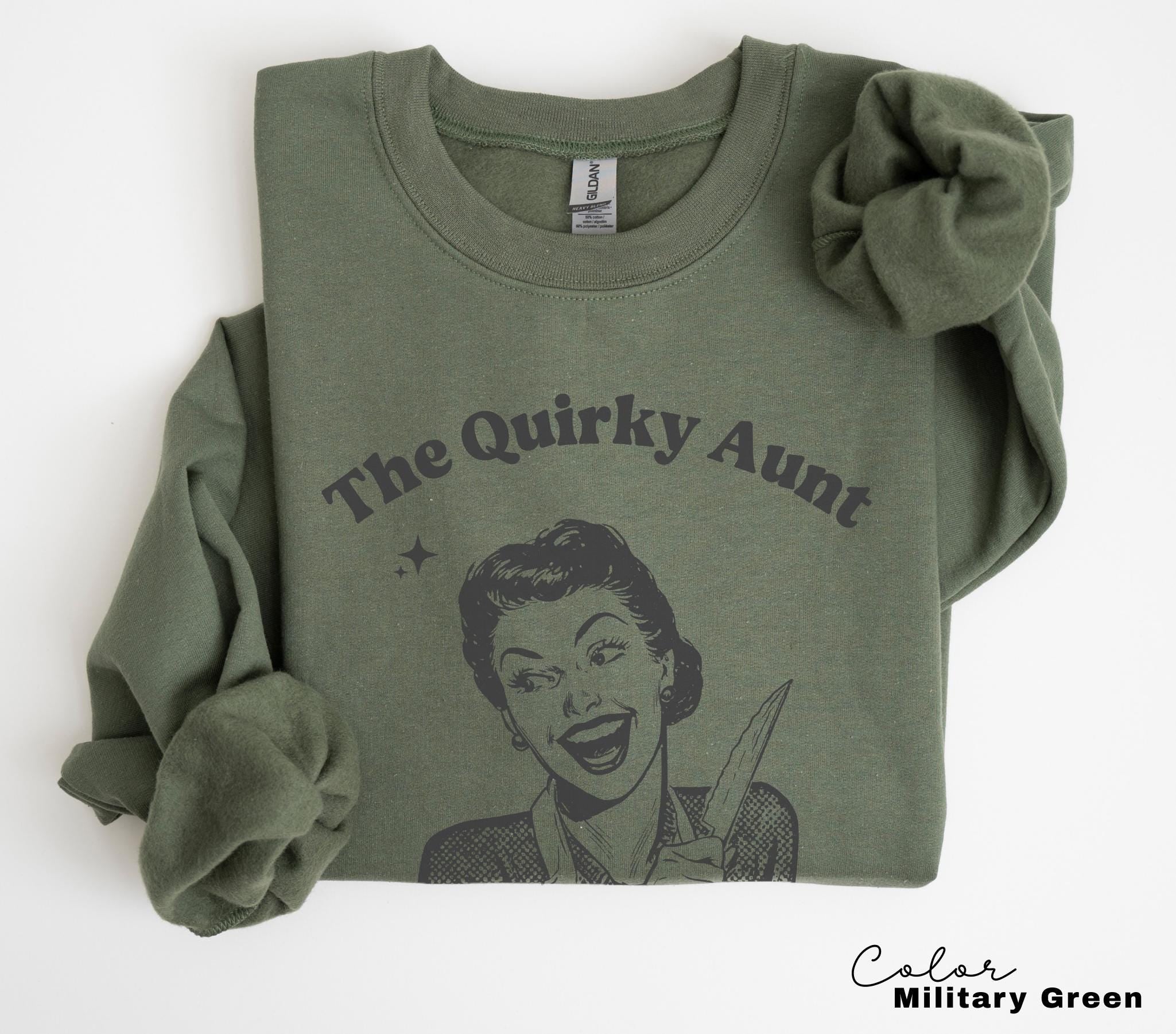 Funny Aunt Shirt, Quirky Aunt Sweatshirt, Pregnancy Reveal to Sister, Auntie Shirt Cool Aunt, Sarcastic Funny, Unhinged