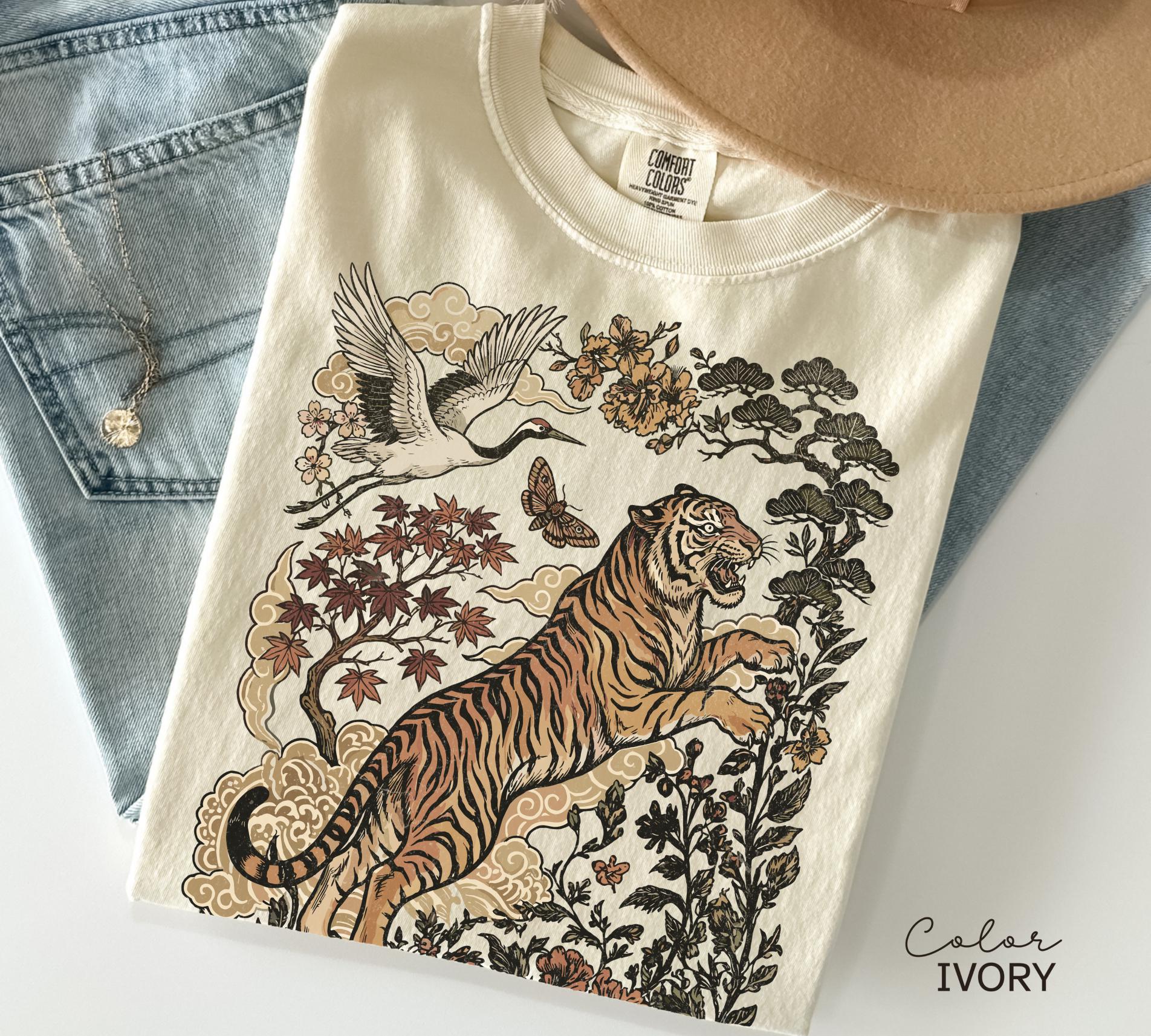 Retro Tiger T-Shirt, Animal Gift for Tiger Lover, Wild Cat Sweatshirt, Linocut Style, Boho, Cottagecore