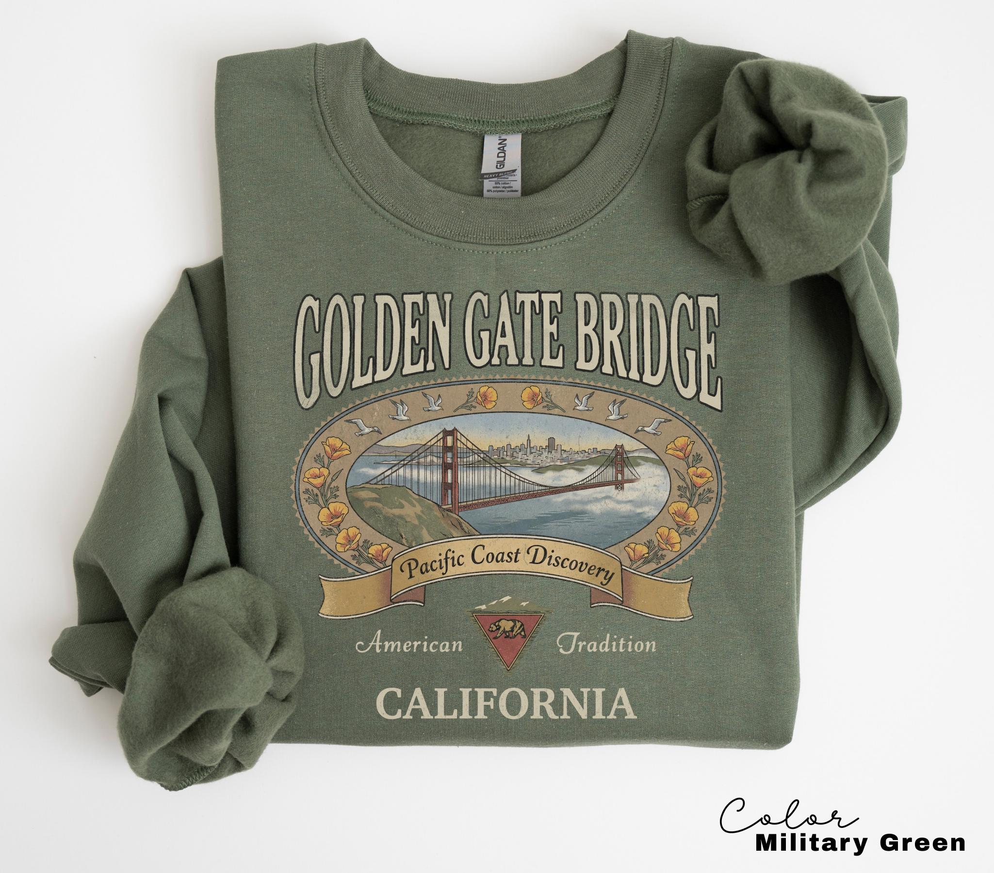 Retro California 90s Style Vintage T-Shirt with Golden Gate Design