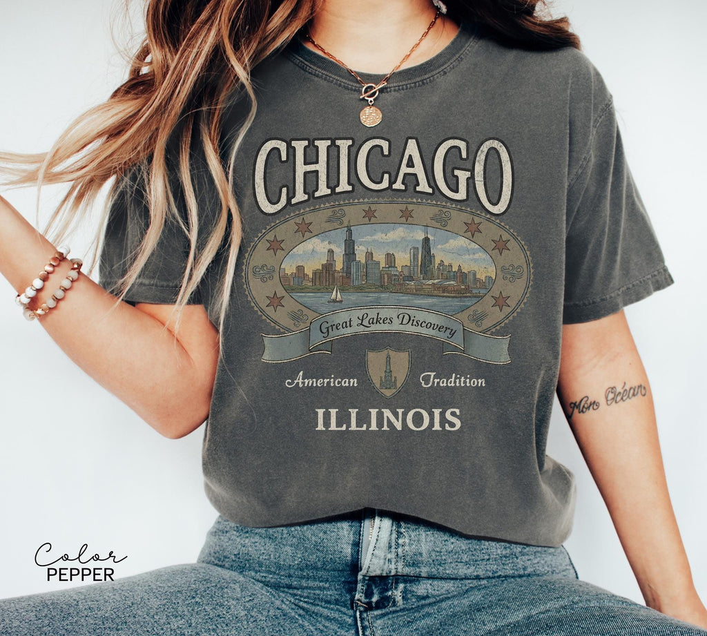 Retro Chicago 90s Style Vintage T-Shirt
