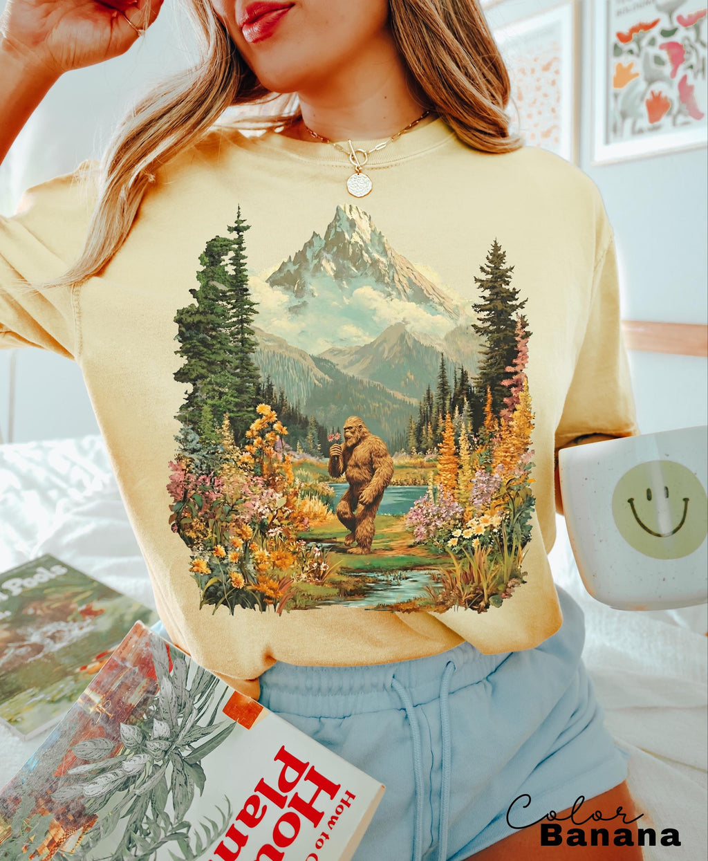 Big Foot Retro Nature Sweatshirt, Big Foot Shirt, 90s Nature Outfit Crewneck, Americana Nostalgia, Spring Flower T-shirt