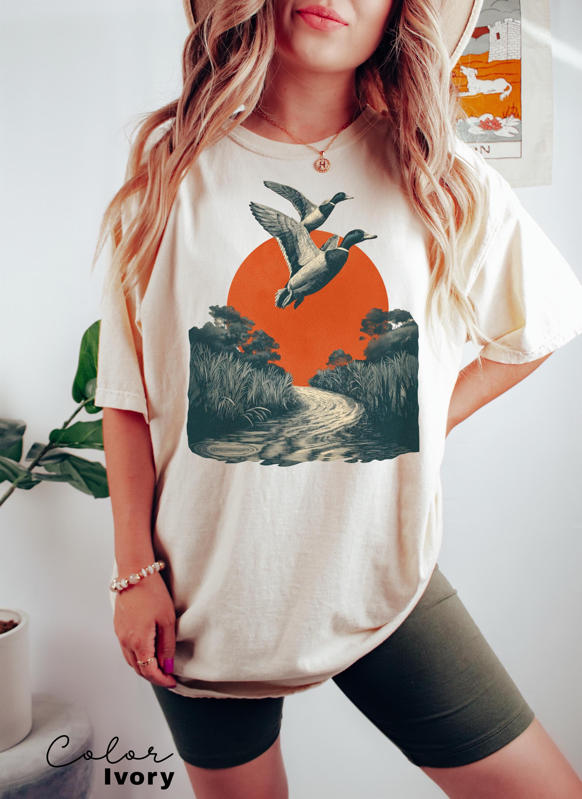 Mallard Ducks Shirt, 90's Flying Duck Sweatshirt, Nature Lover Sweatshirt, Bird Animal Outdoor Lover Shirt, Country Duck Shirt