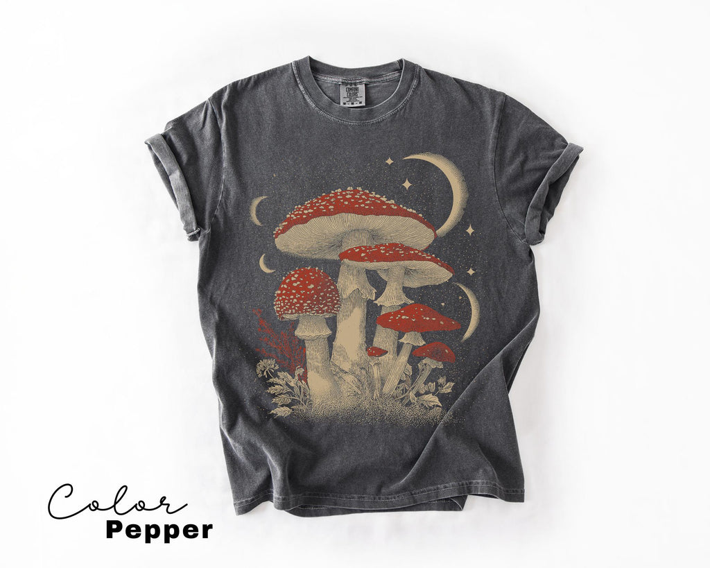 Retro Celestial Mushroom Shirt, Boho Trendy Sweatshirt, Astrology Shirt, Mushroom Lover Gift Tee, Botanic Sweatshirt
