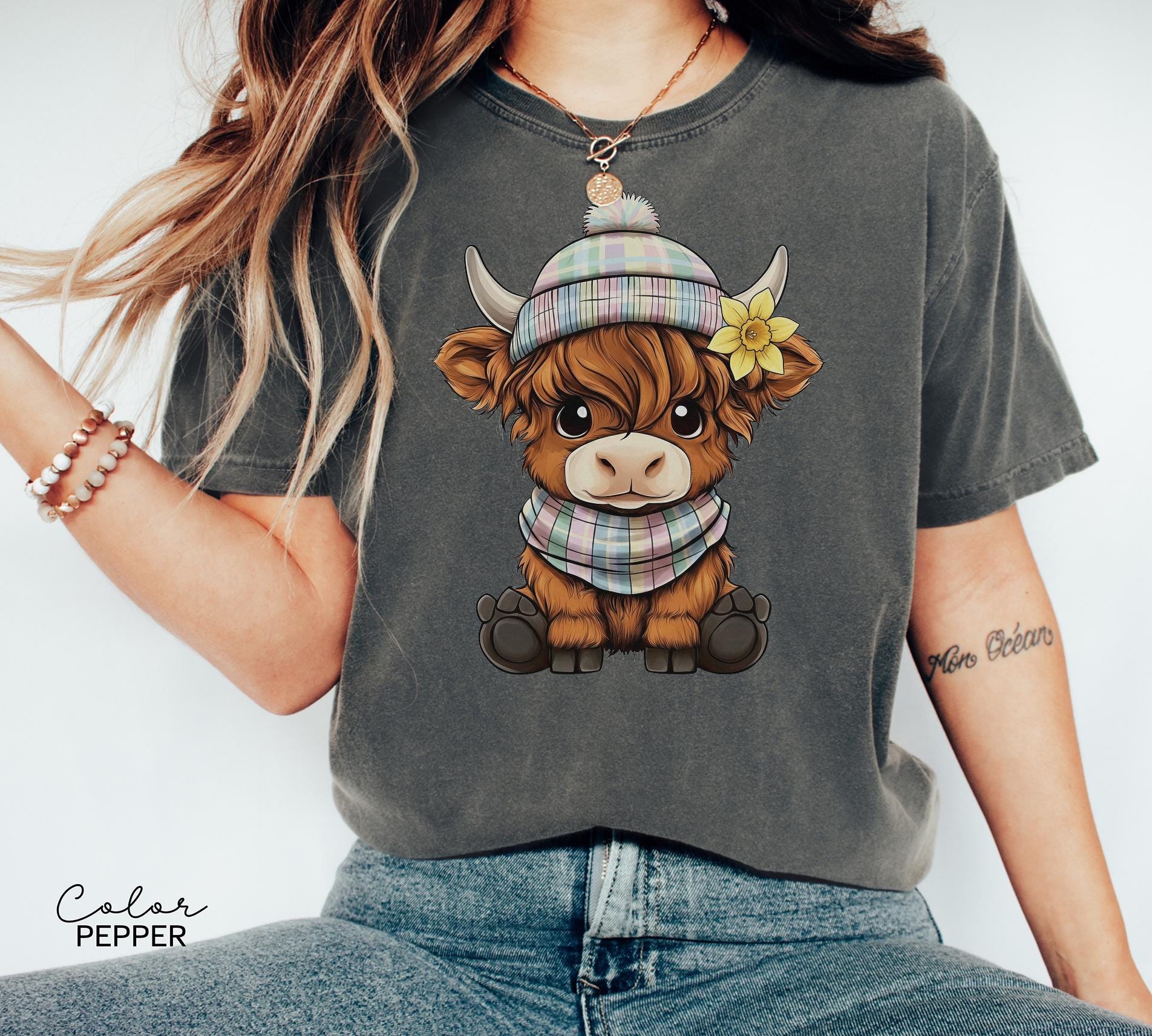 Highland Cow Flower T-Shirt, Cows Lover Tee, Retro Cowboy and Girl, Bohemian Western, Cottagecore, Western Farm Life