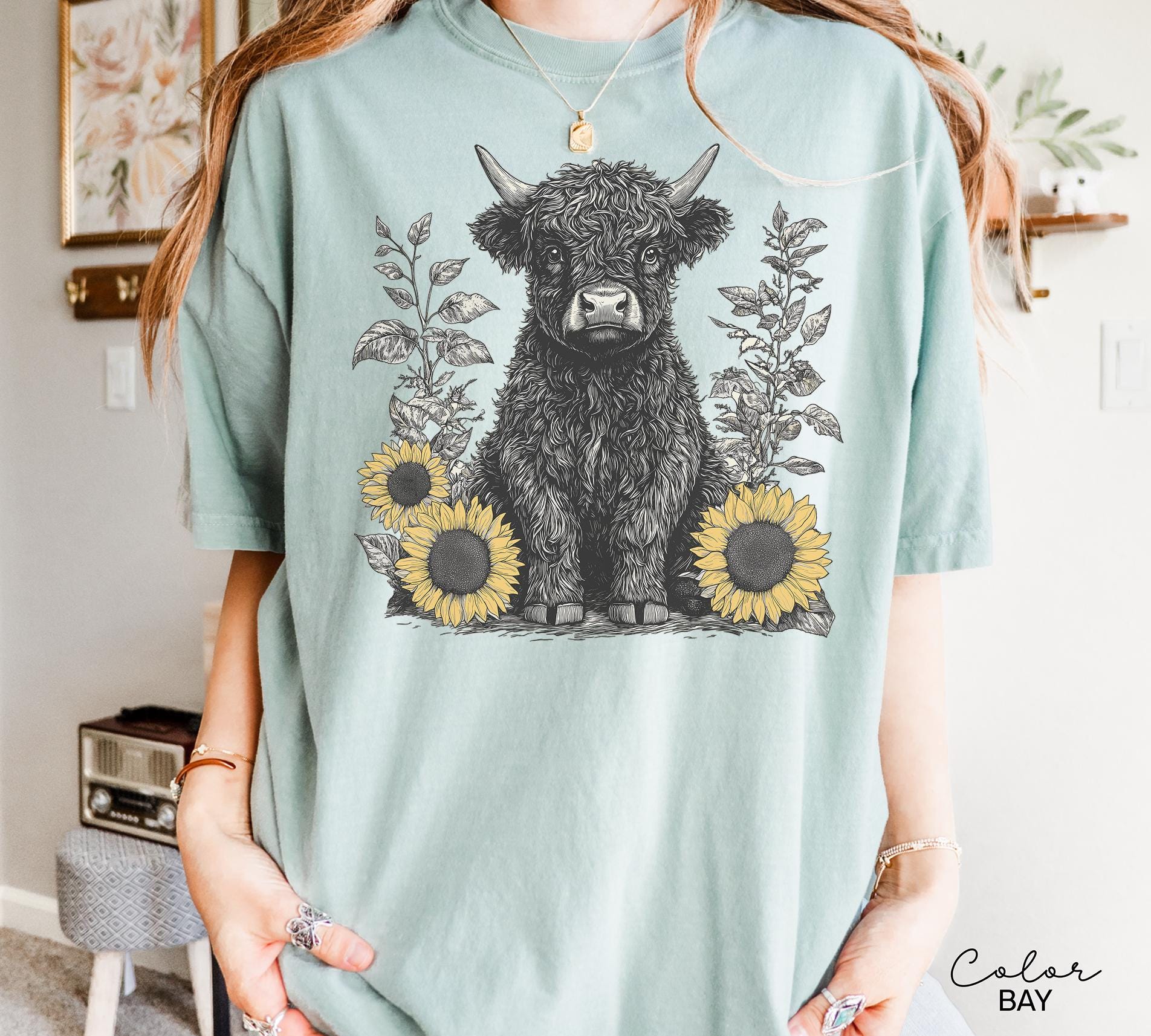 Highland Cow Retro 90s Nature Sweatshirt, Cows Lover Tee, Retro Country, Vintage Style Nature Cow, Cottagecore, Western Farm Life