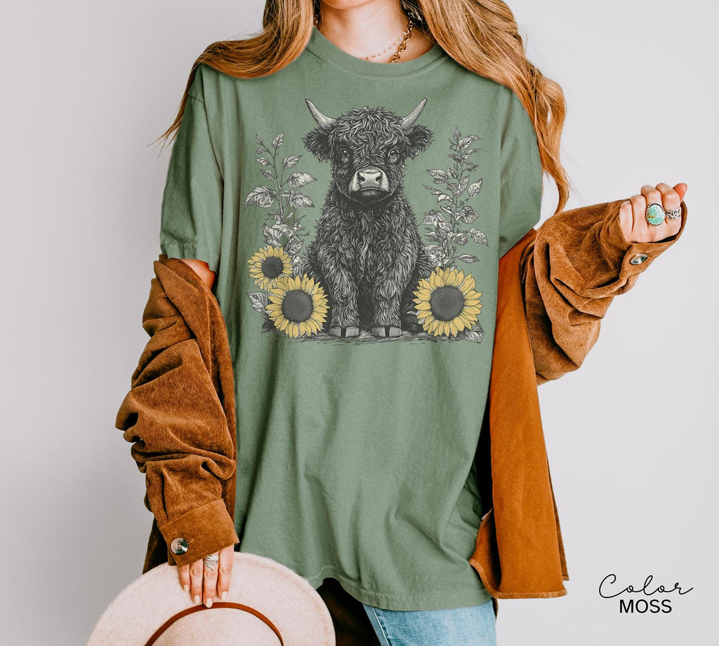 Highland Cow Retro 90s Nature Sweatshirt, Cows Lover Tee, Retro Country, Vintage Style Nature Cow, Cottagecore, Western Farm Life