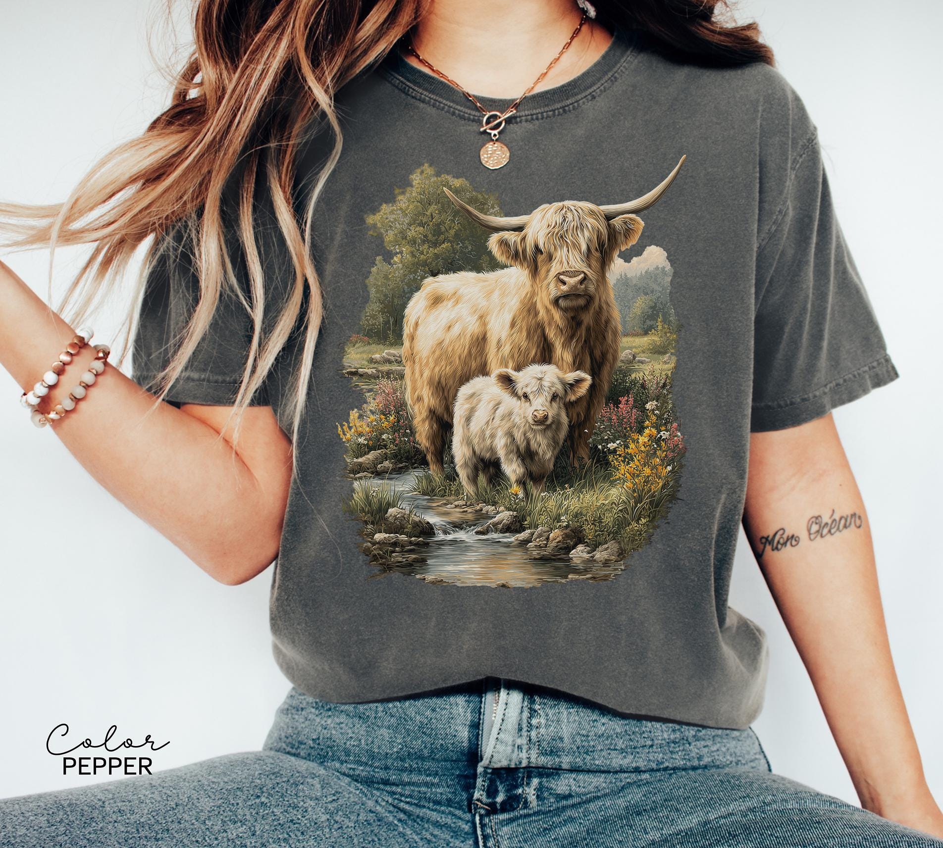 Highland Cow Retro 90s Nature Sweatshirt, Cows Lover Tee