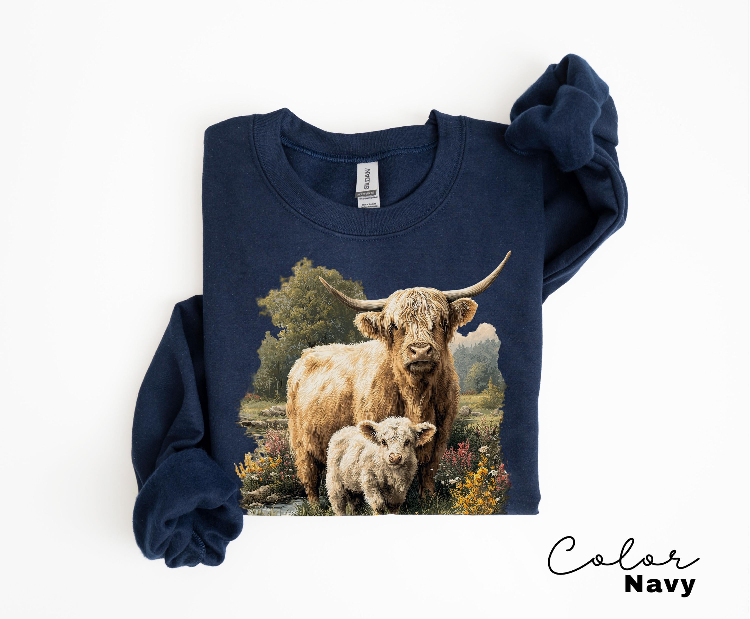 Highland Cow Retro 90s Nature Sweatshirt, Cows Lover Tee, Retro Country, Vintage Style Nature Cow, Cottagecore, Western Farm Life