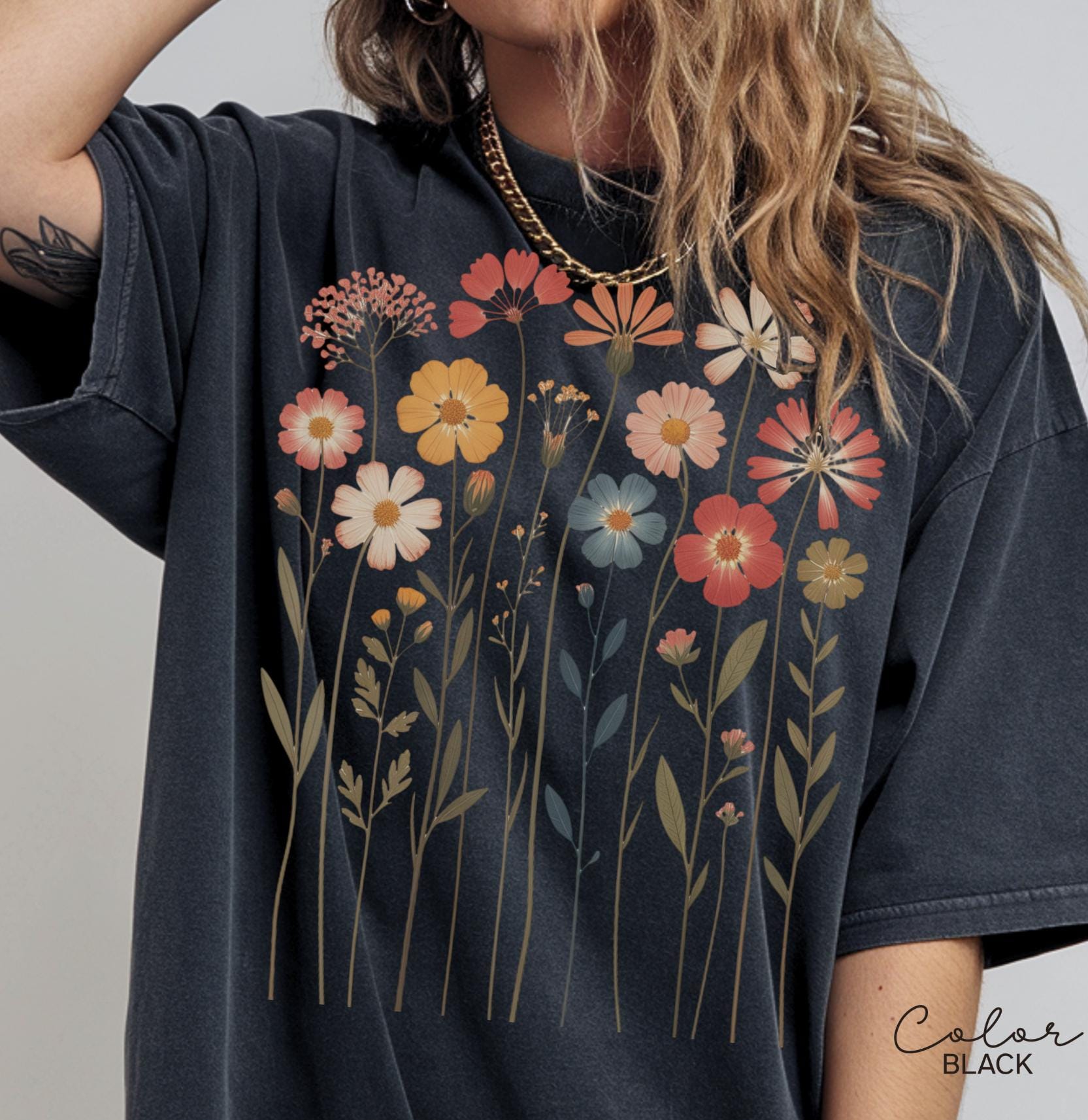 Cottagecore Floral Heart Shirt, Pressed Flower Sweatshirt, Boho Botanical Wildflower Shirt, Gift for Her