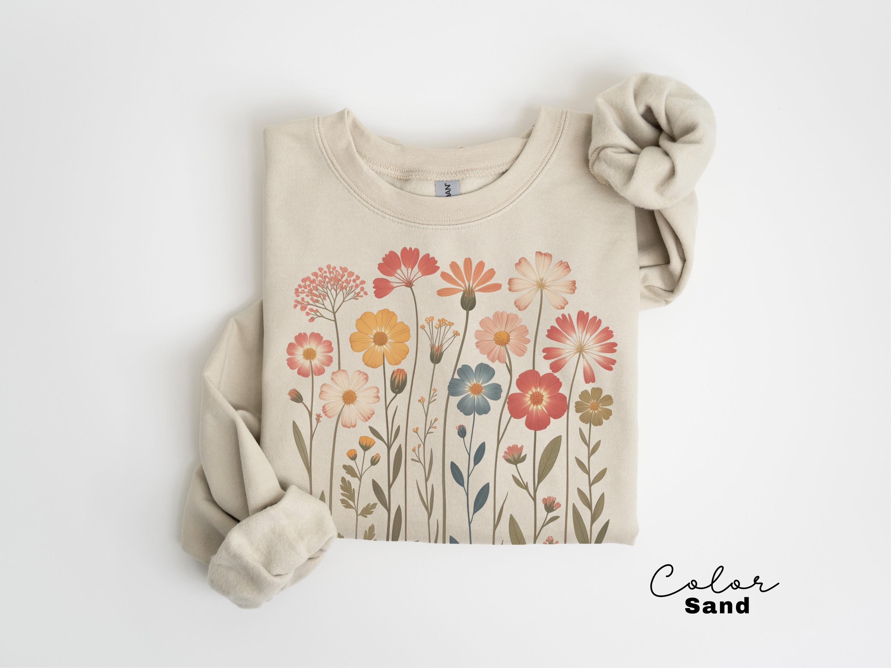 Cottagecore Floral Heart Shirt, Pressed Flower Sweatshirt, Boho Botanical Wildflower Shirt, Gift for Her