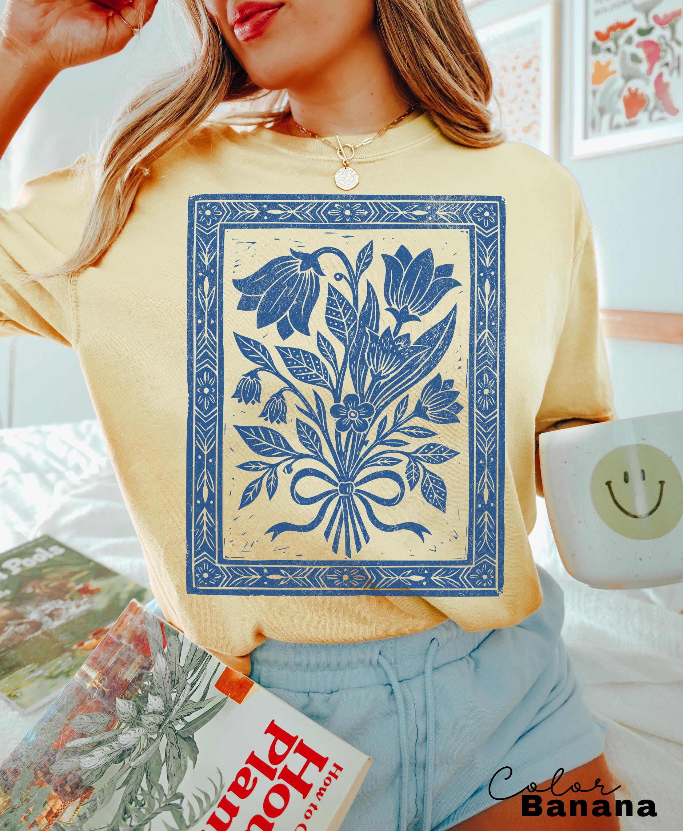 Pressed Wildflowers Comfort Colors Shirt, Vintage Botanical Floral Tee, Cottagecore Boho Flower Shirt, Garden Gift