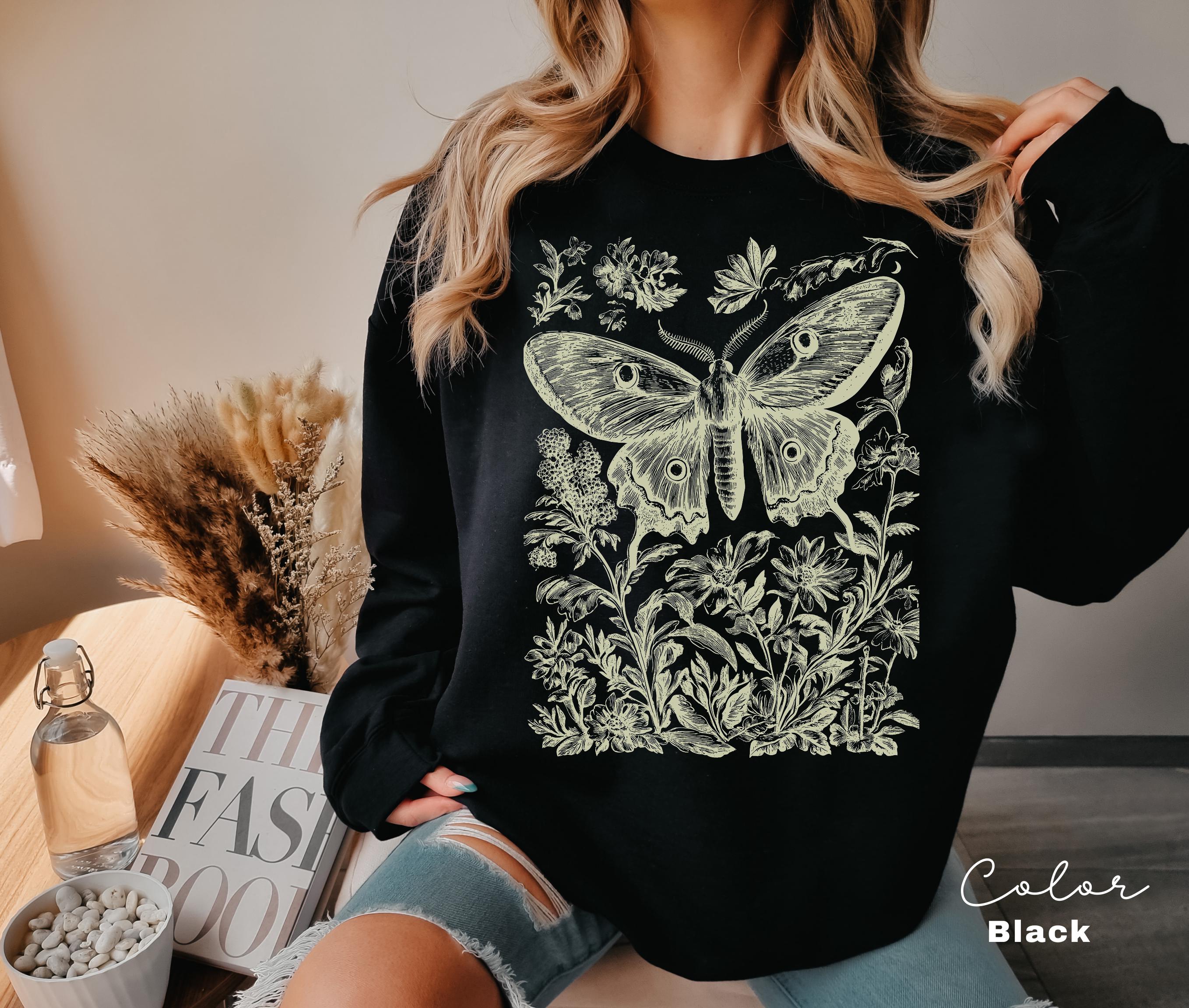 Vintage Oversized Comfort Colors Moth Shirt, Cottagecore Nature Sweatshirt, Washed Boho Gothic Nature Tee,