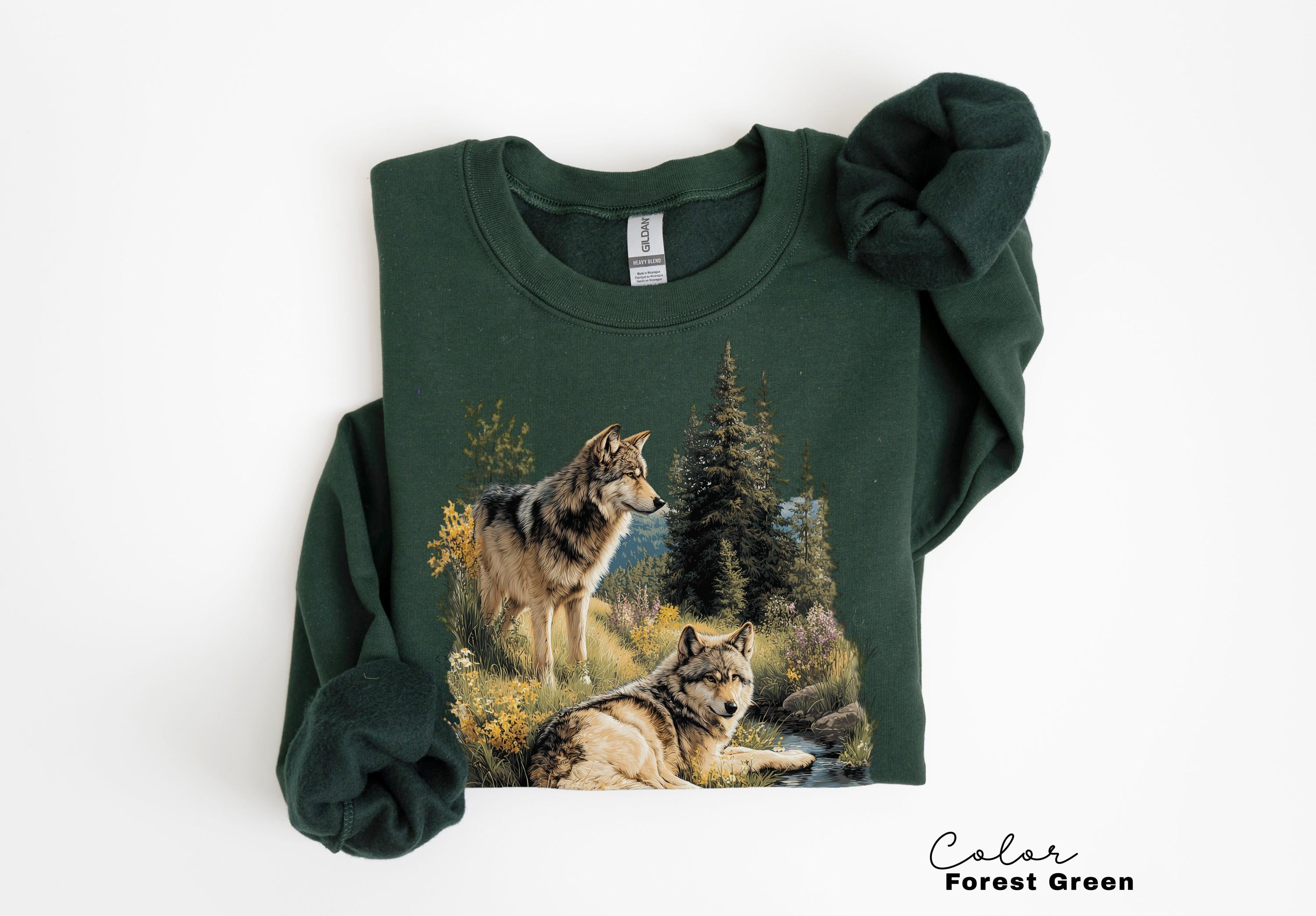 Retro Wolf 90s Sweatshirt, Vintage Nature Wildlife Forest Crewneck