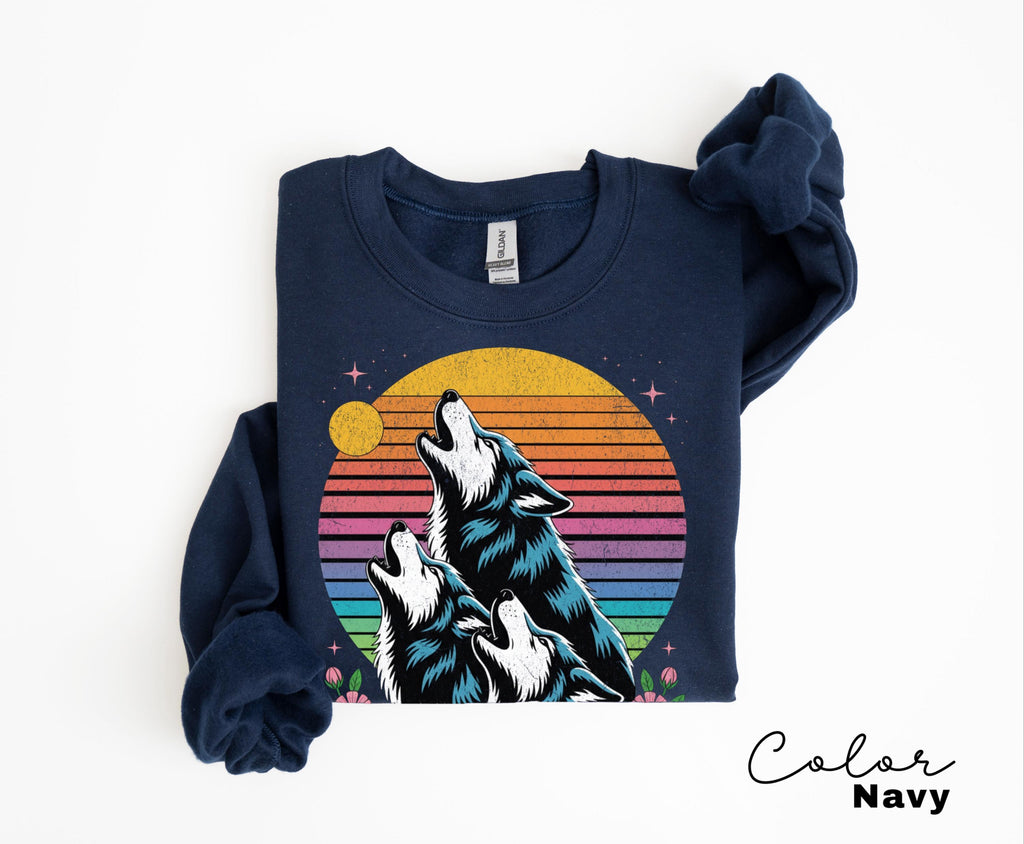 Retro Wolf 90s T-Shirt, Nature Vintage Wildlife, 80s Retro Tee, Wolf Howling Moon, Nostalgia