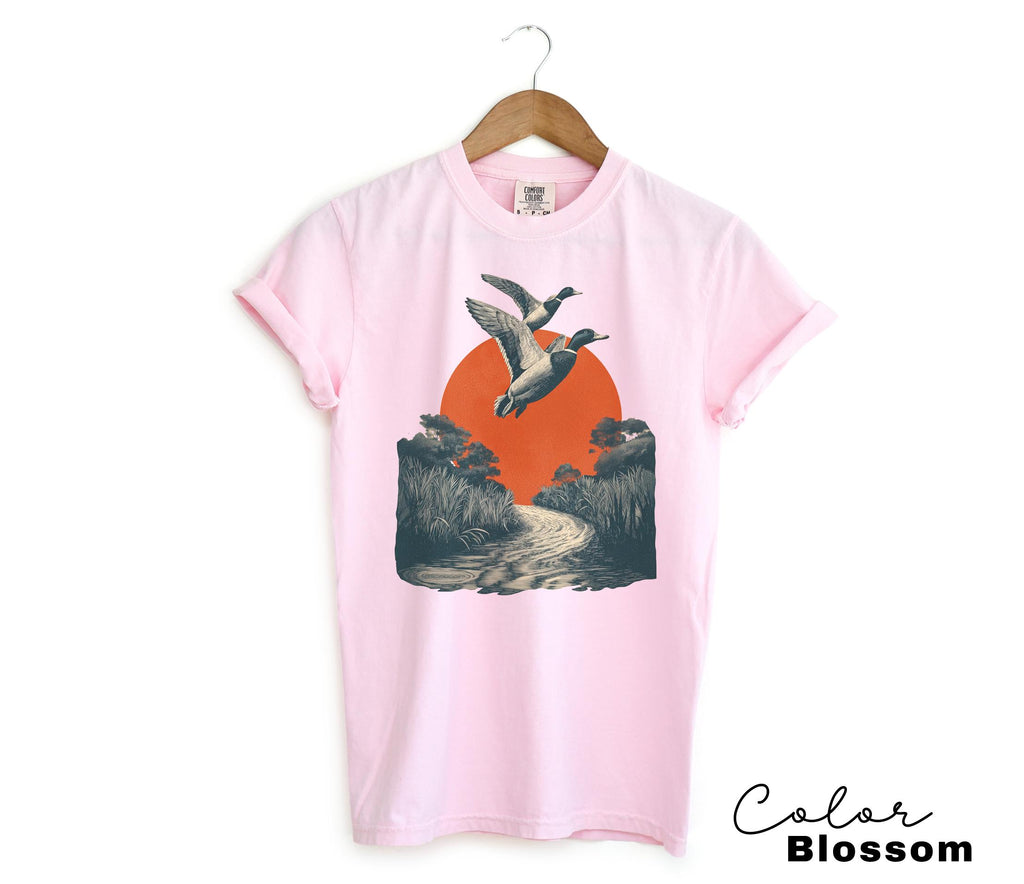 Mallard Ducks Shirt, 90's Flying Duck Sweatshirt, Nature Lover Sweatshirt, Bird Animal Outdoor Lover Shirt, Country Duck Shirt
