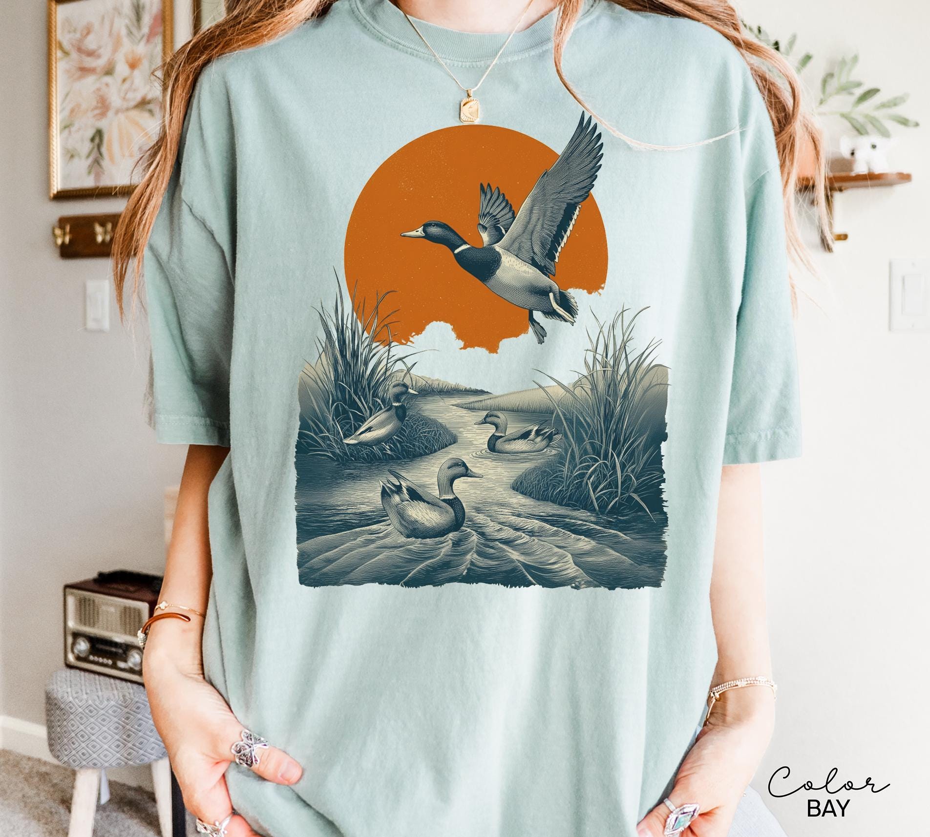 Duck Nature Shirt, 90's Flying Mallard Duck Sweatshirt, Nature Lover Sweatshirt, Bird Animal Outdoor Lover Shirt, Country Duck Shirt