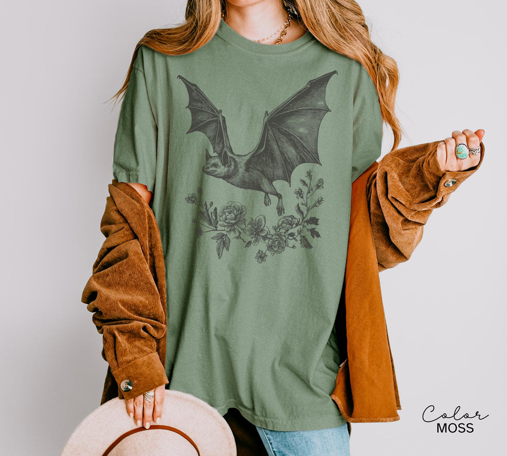 Vintage Style Bat T-Shirt, Gothic Cottagecore Graphic Tee, Bats 90s T Shirt, Cottagecore Floral Sweatshirt,