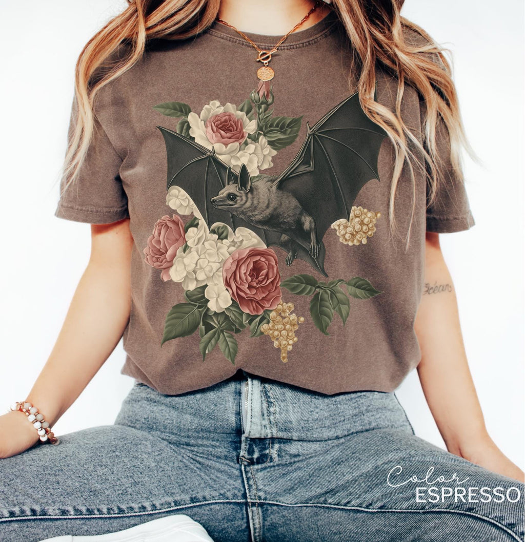 Dark Academia Bat Shirt, Gothic Cottagecore Graphic Tee, Bats 90s T Shirt, Goblincore Sweatshirt