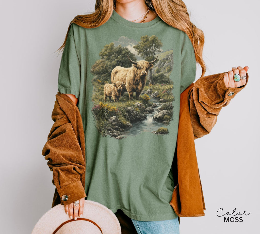Cows Lover, Sunflower Spring T-shirt, Highland Cow, Nature Sweatshirt, Boho Western, Cottagecore, Western Farm Life