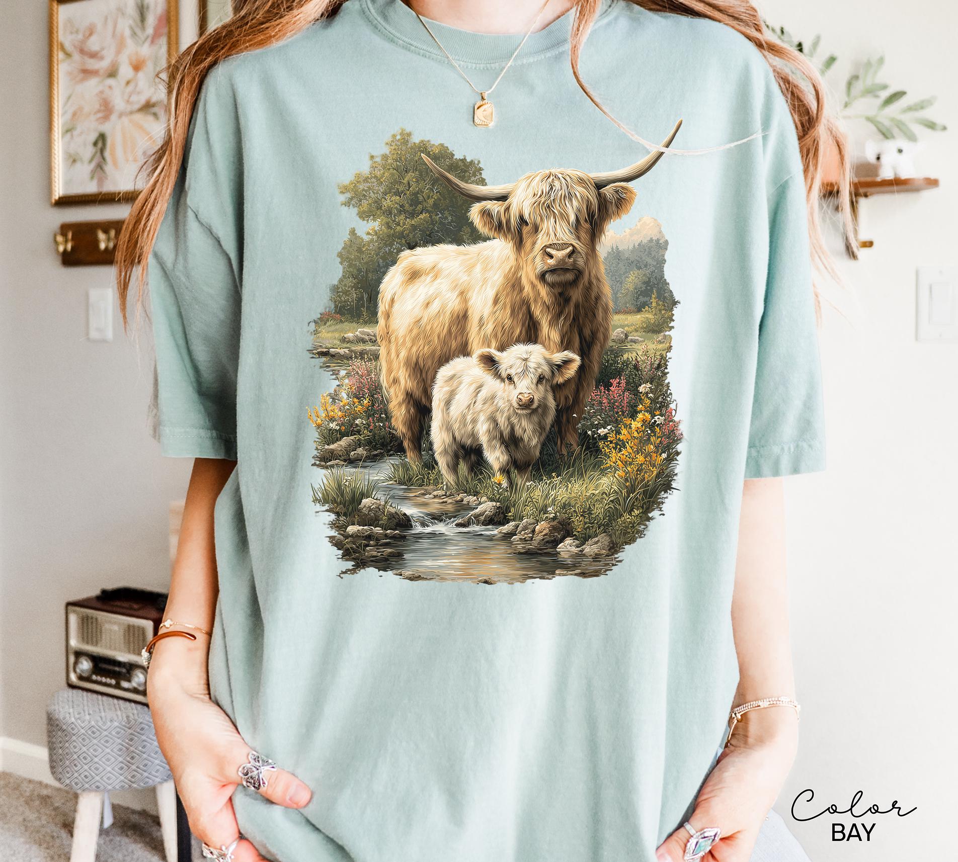 Highland Cow Retro 90s Nature Sweatshirt, Cows Lover Tee, Retro Country, Vintage Style Nature Cow, Cottagecore, Western Farm Life