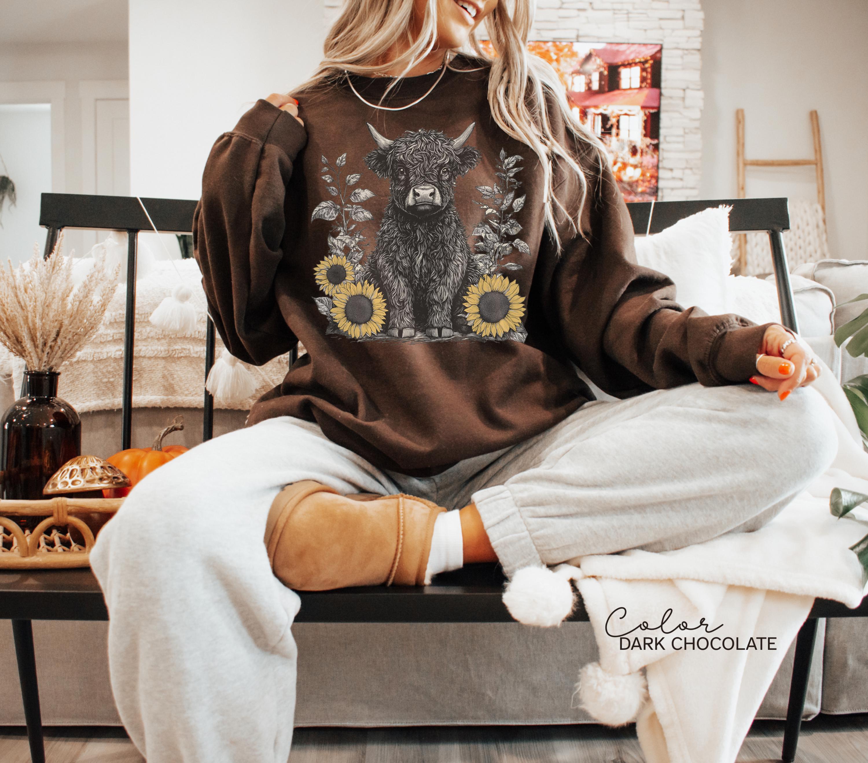 Highland Cow Retro 90s Nature Sweatshirt, Cows Lover Tee