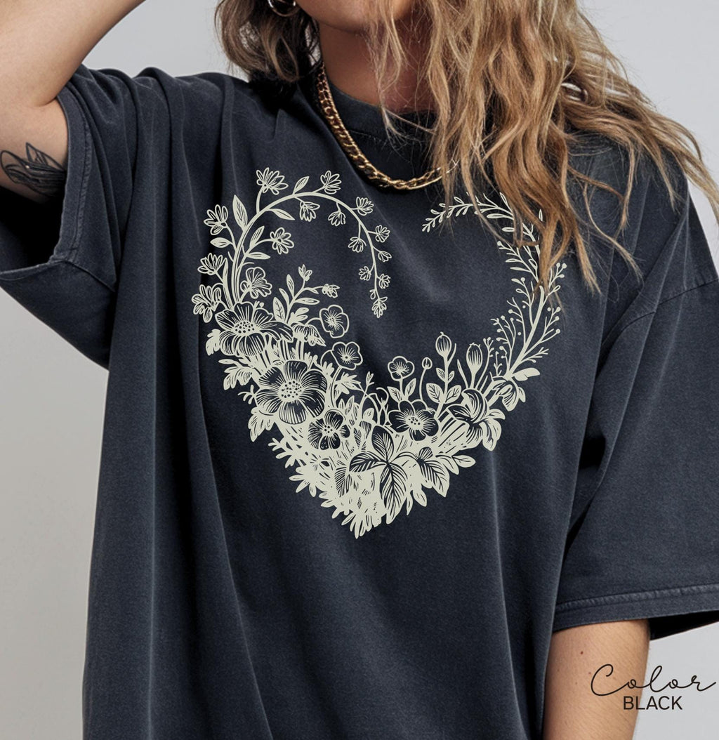 Vintage Wildflowers Graphic Shirt, Comfort Colors, 90s Retro Flowers Sweatshirt, Pressed Flowers, Gift For Her, Flower Girl,