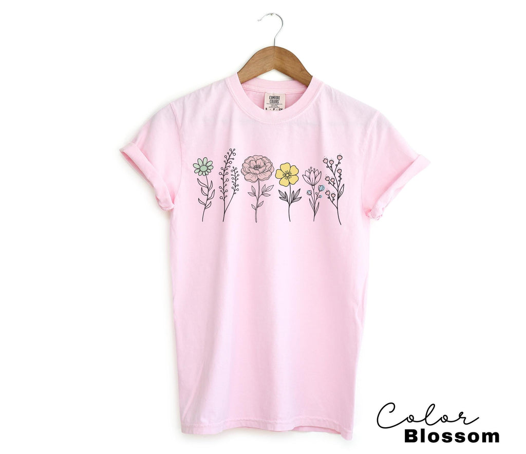 Boho Wildflower Shirt, Vintage Style Botanical Graphic Sweatshirt, Floral Cottagecore Nature Shirt