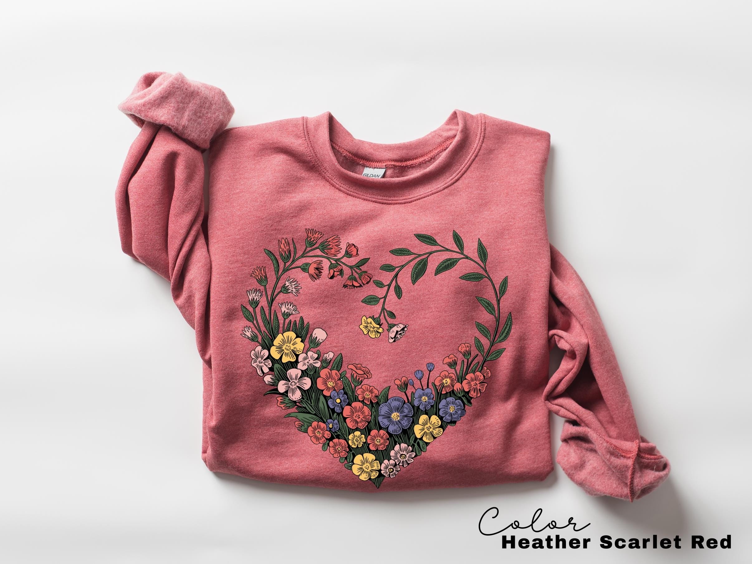 Cottagecore Floral Heart Shirt, Pressed Flower Tee, Boho Botanical Wildflower Shirt, Gift for Her