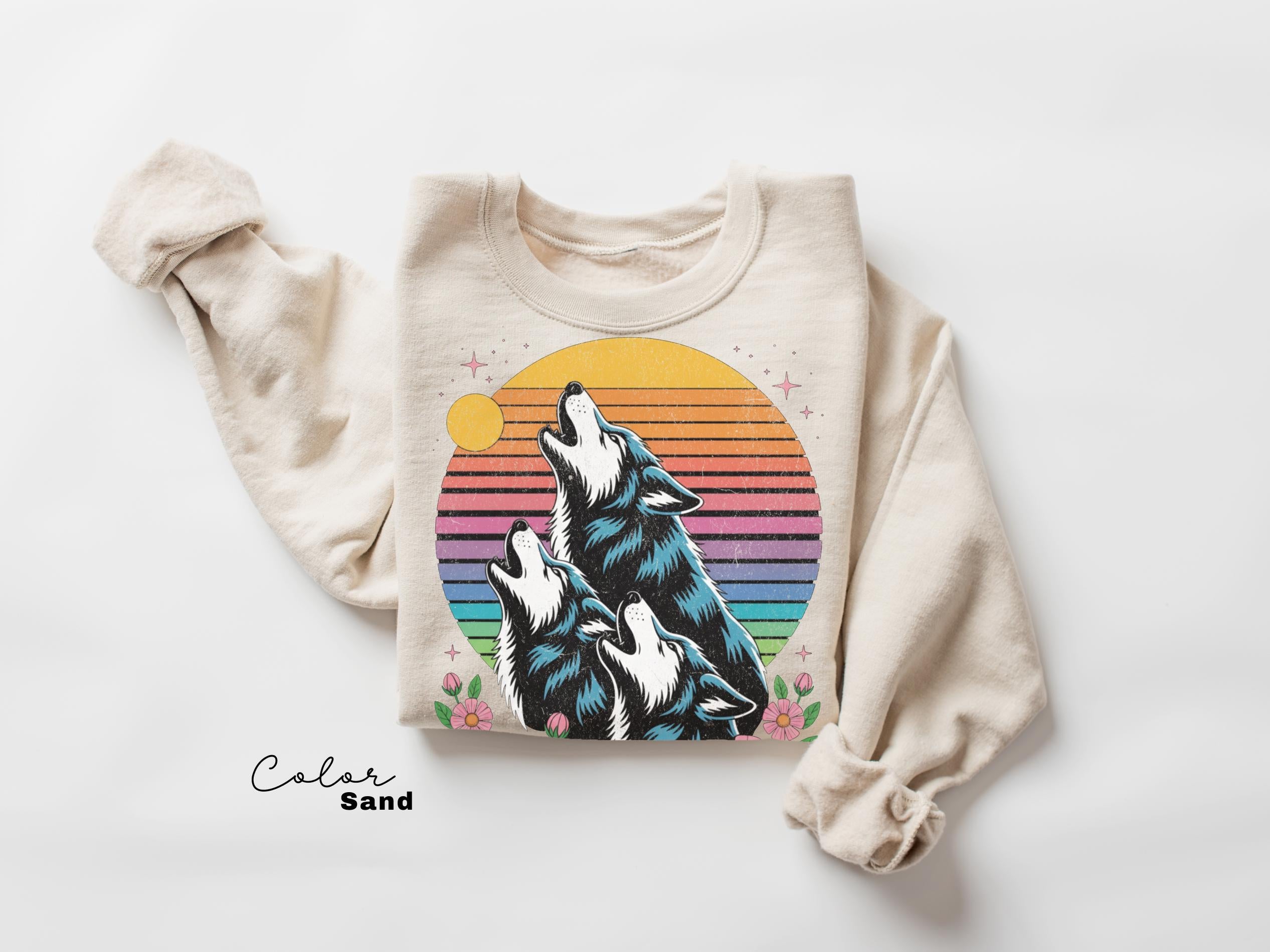 Retro Wolf 90s T-Shirt, Nature Vintage Wildlife, 80s Retro Tee, Wolf Howling Moon, Nostalgia