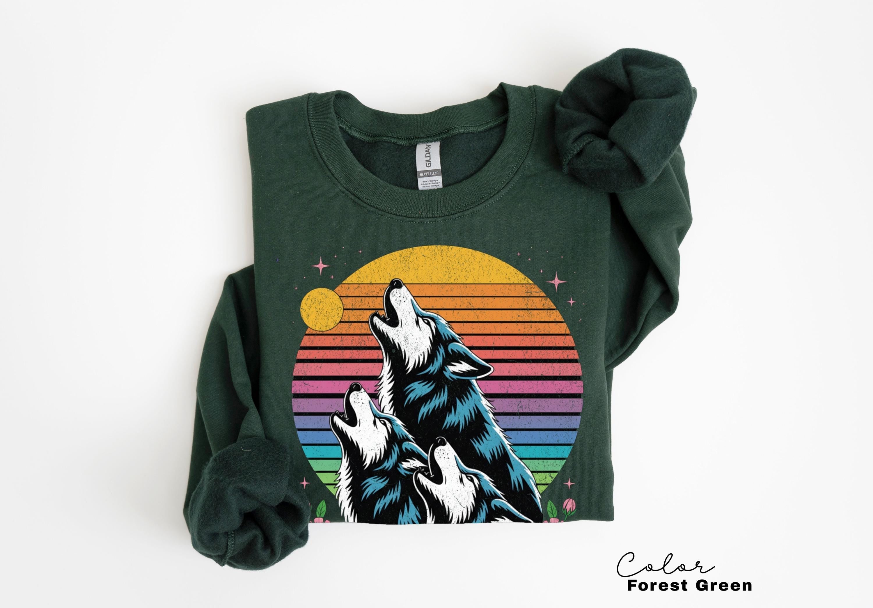 Retro Wolf 90s T-Shirt, Nature Vintage Wildlife, 80s Retro Tee, Wolf Howling Moon, Nostalgia